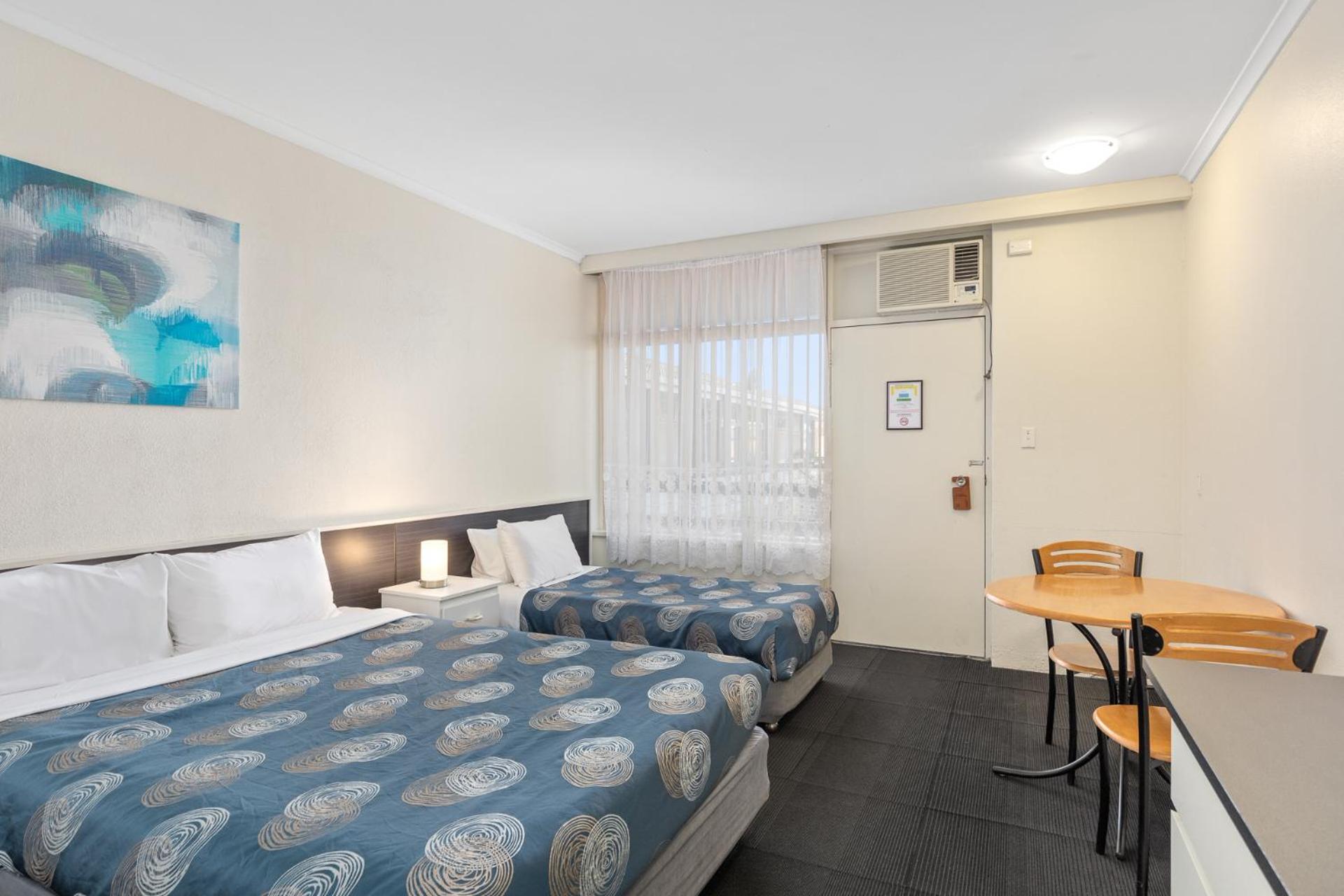 Superior Twin Room - Photo 1
