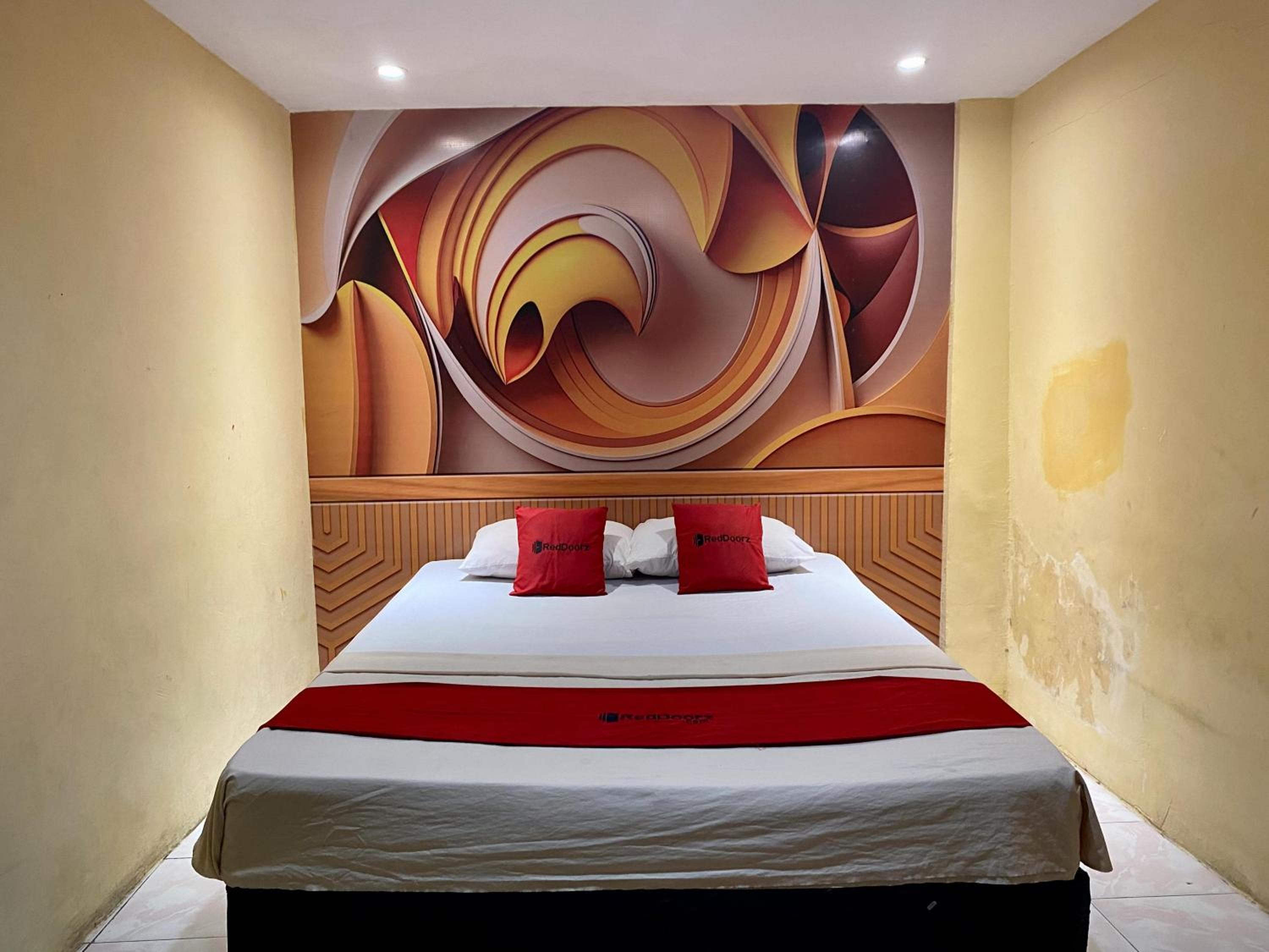 Economy Double Room photo 3