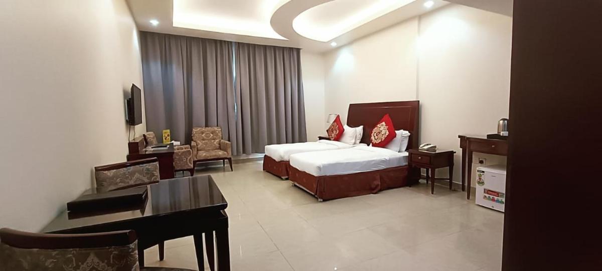 Deluxe Double Room photo 2