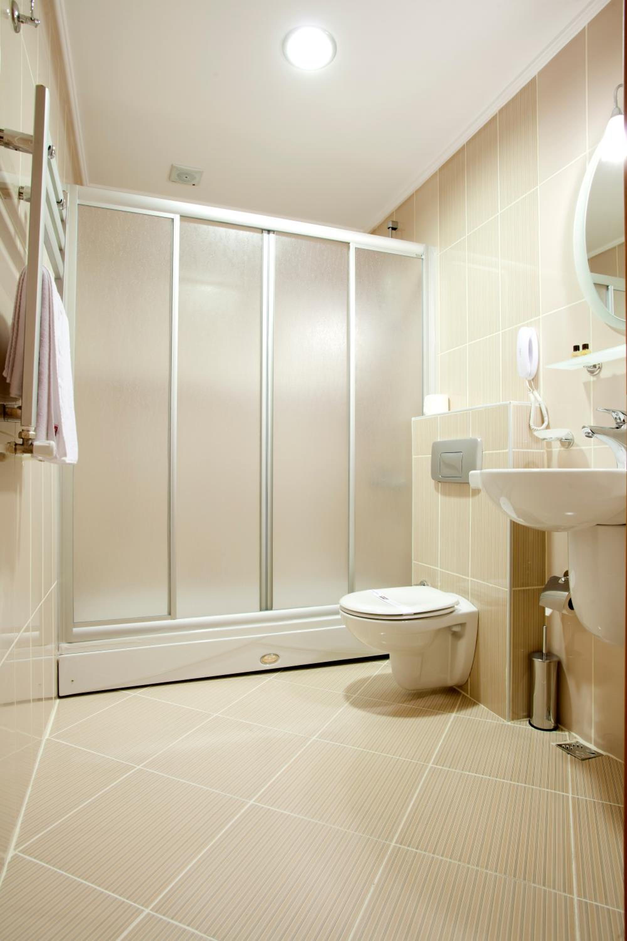 Deluxe Double Room photo 3