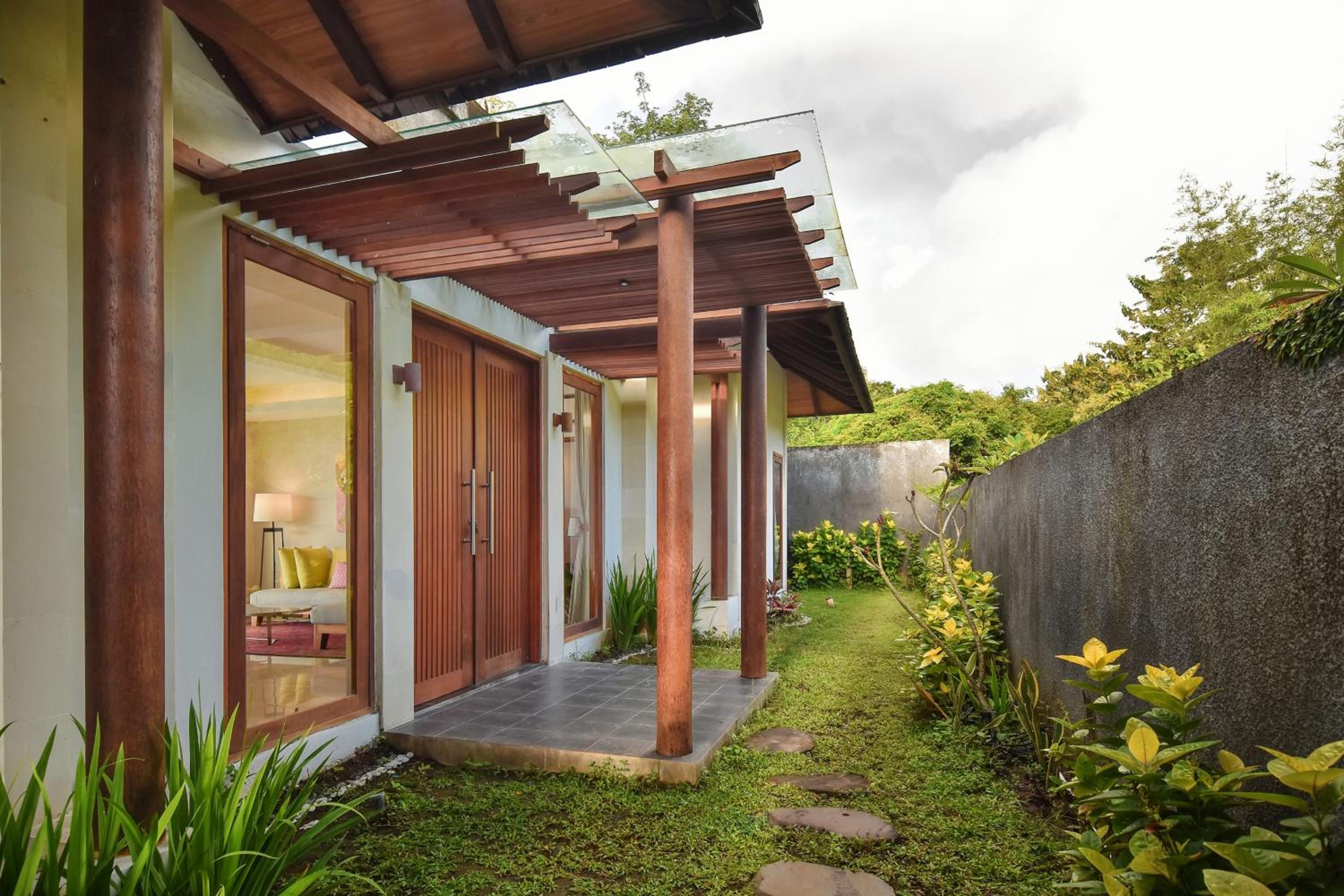 Two Bedroom Ocean View Villa - Photo 21