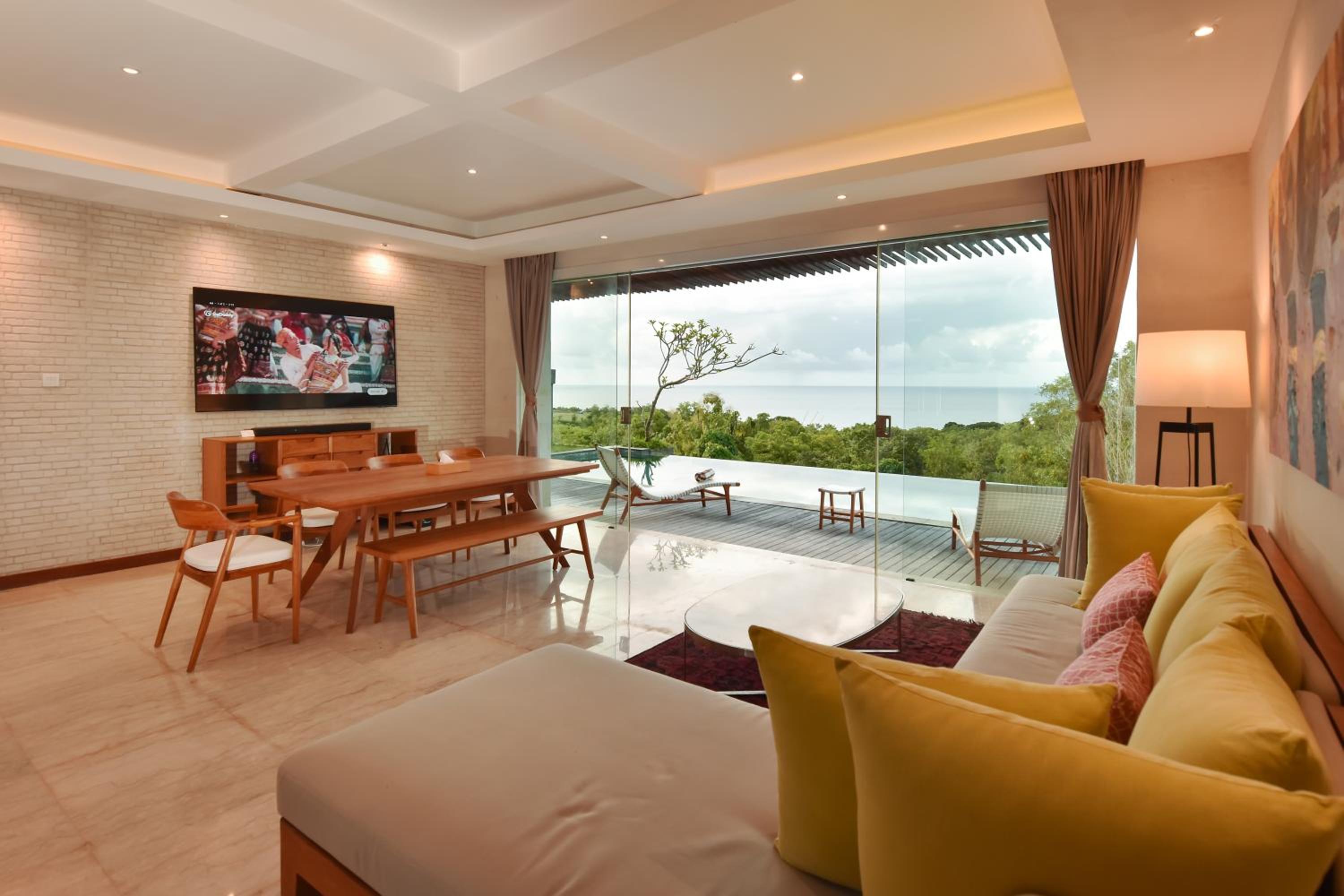 Two Bedroom Ocean View Villa - Photo 17