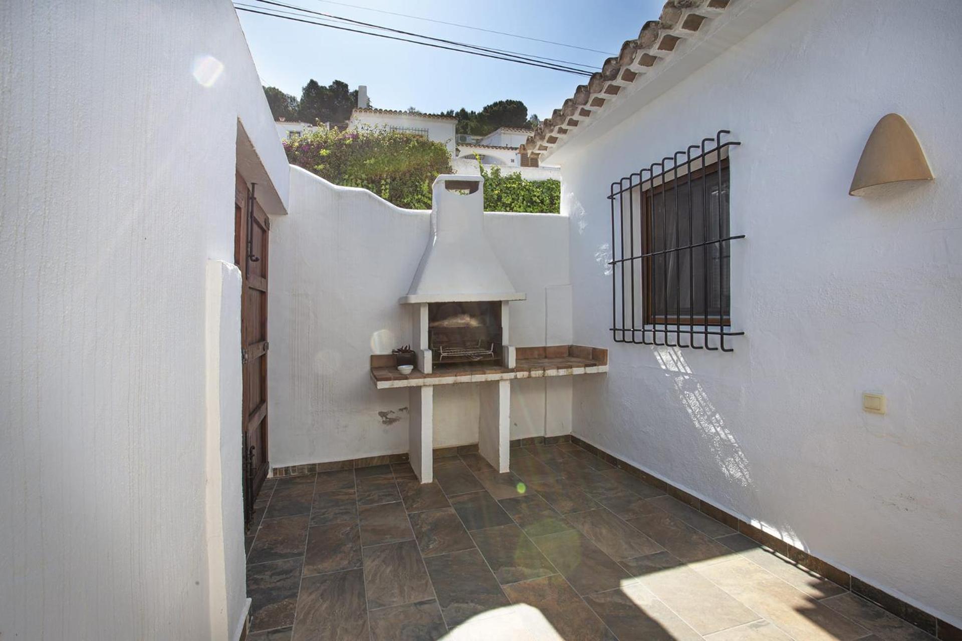 Three-Bedroom House photo 2