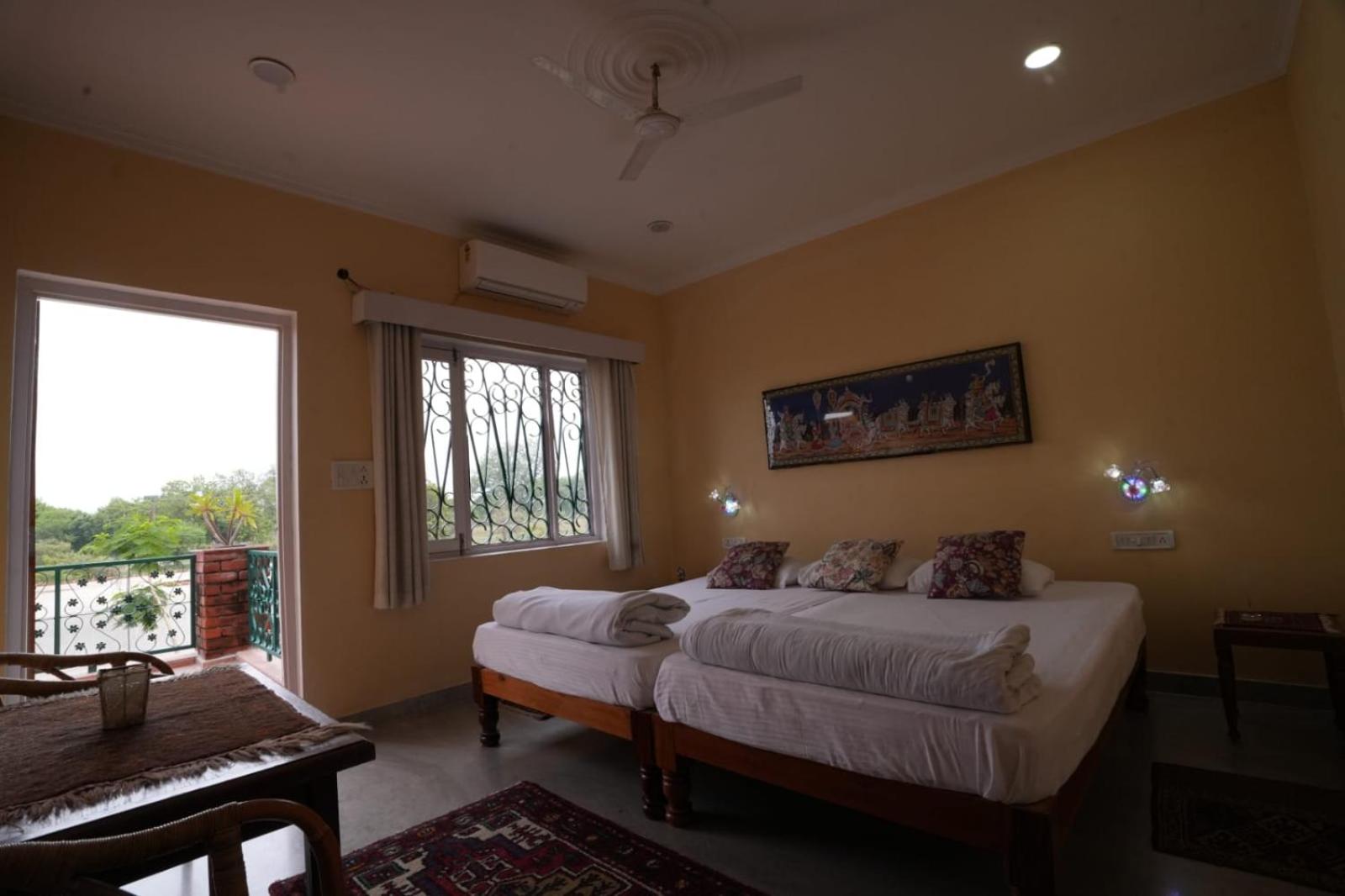 Deluxe Twin Room - Photo 1