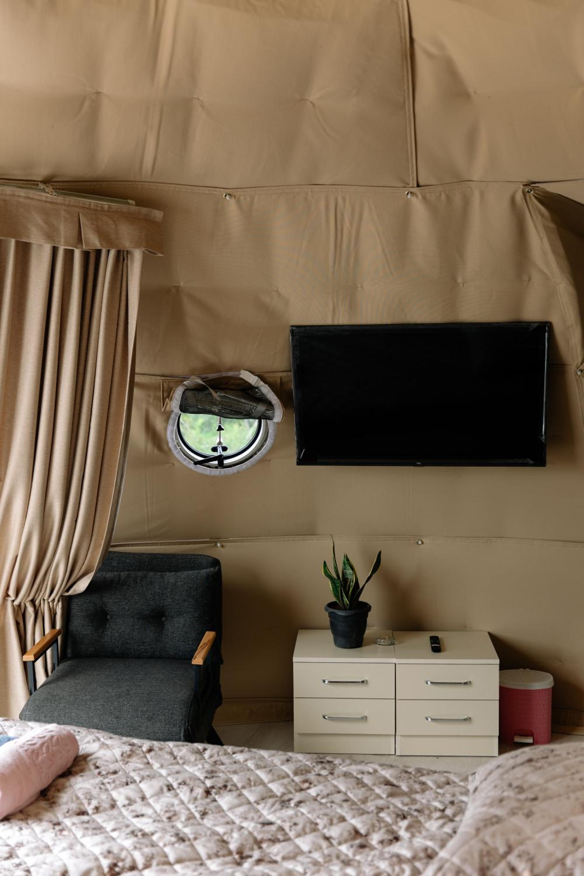 Tent photo 1