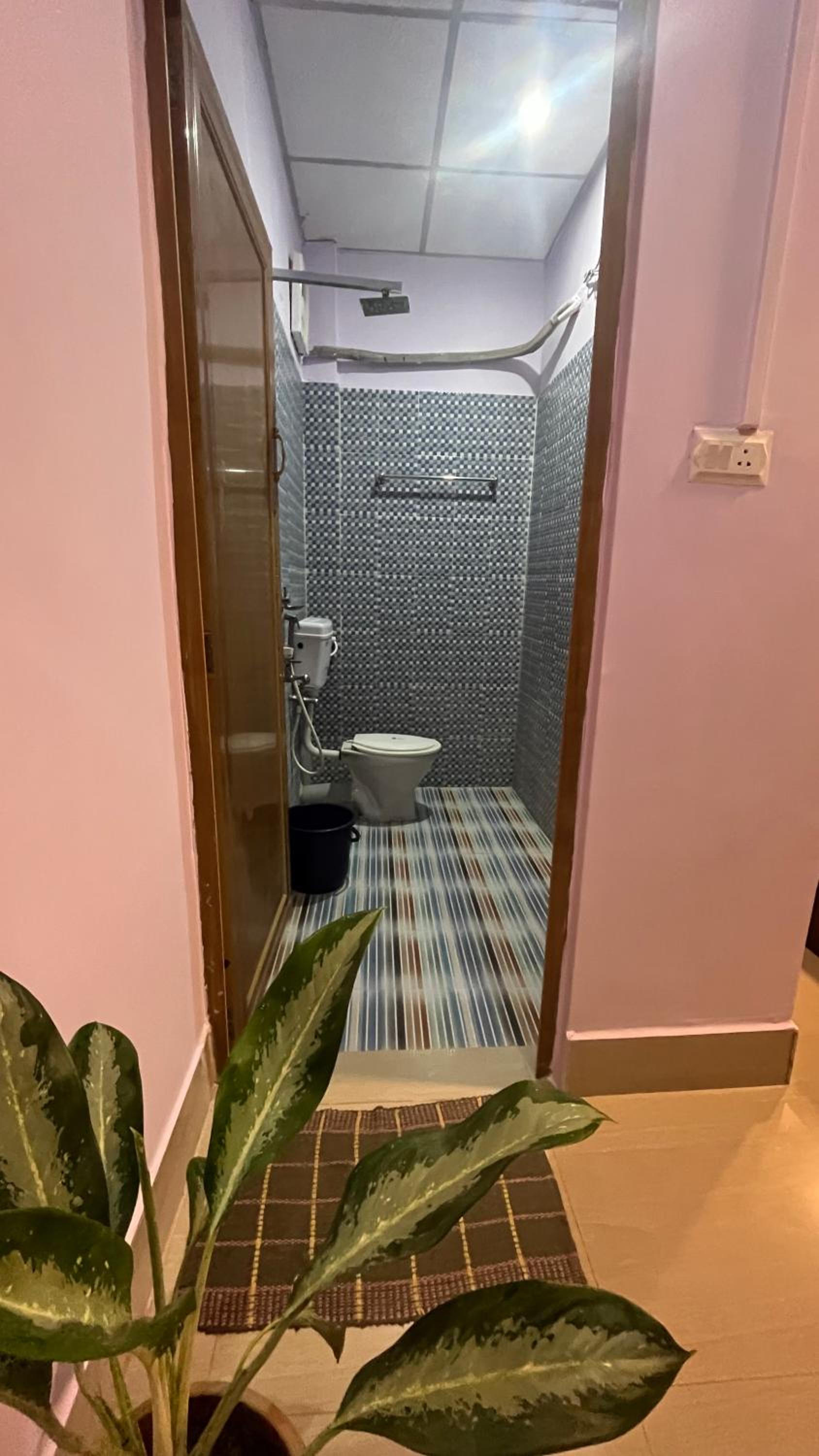 Deluxe Room - Photo 17