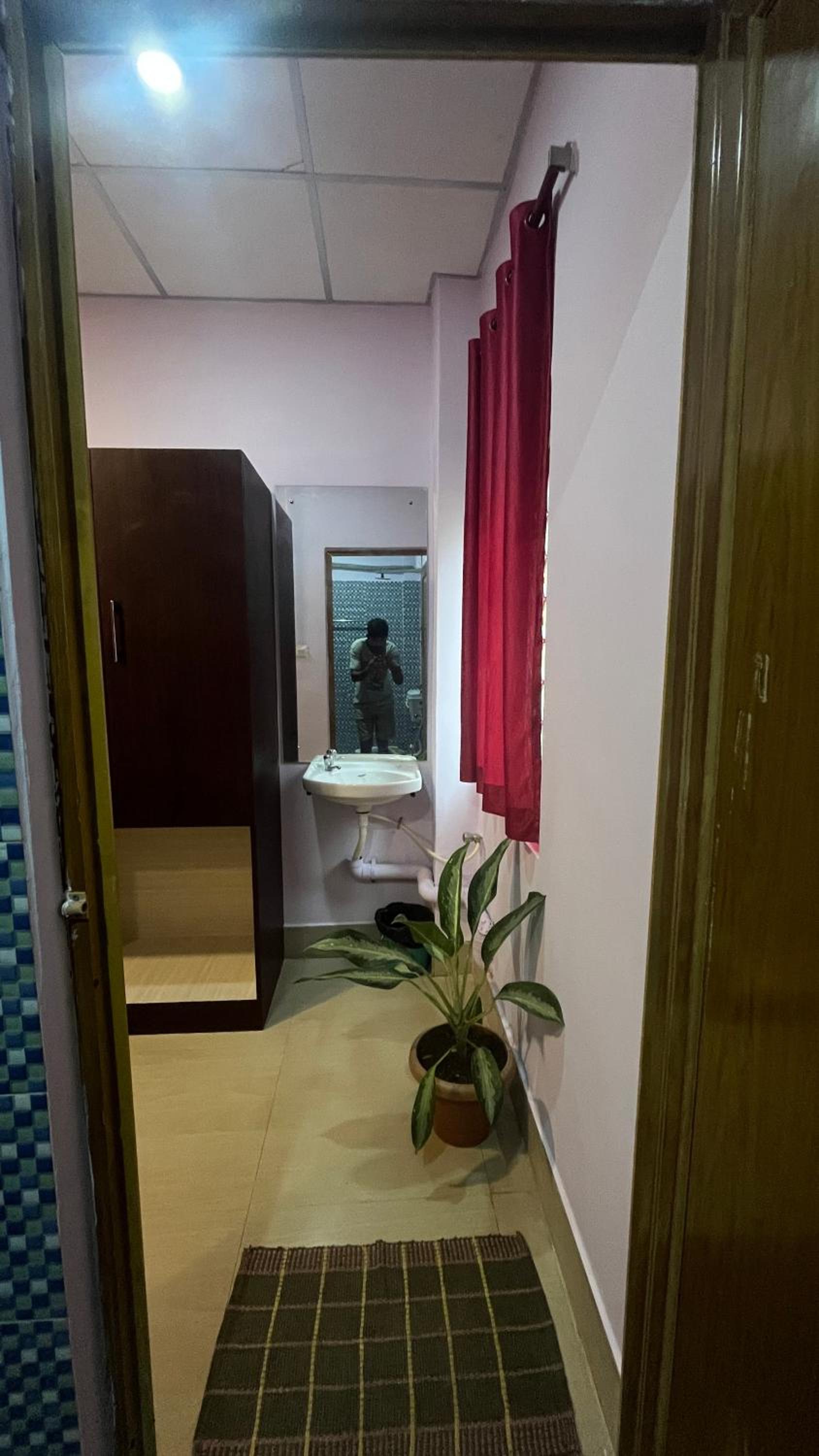 Deluxe Room - Photo 9