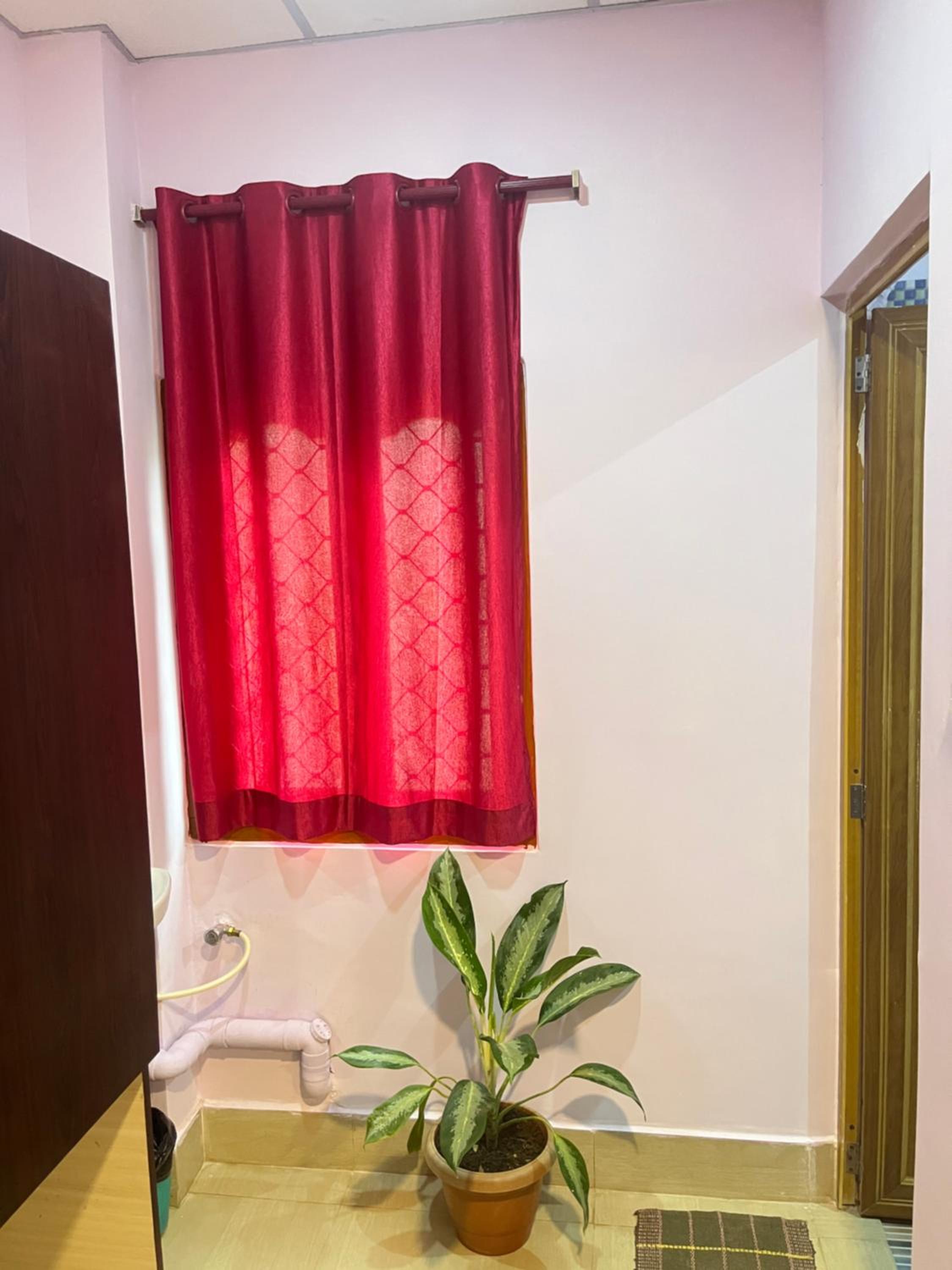 Deluxe Room - Photo 24
