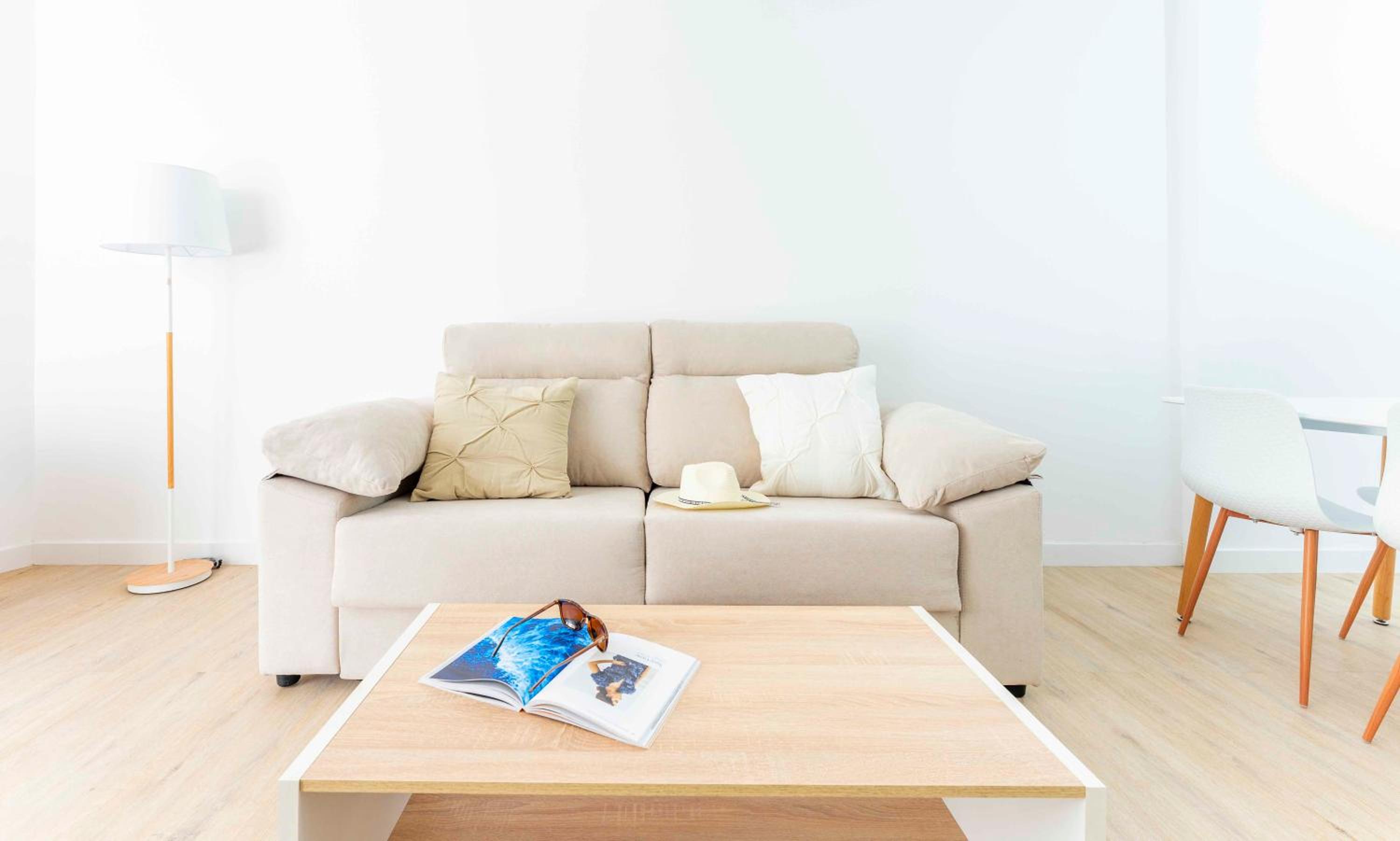 Apartment with Sea View thumbnail 6