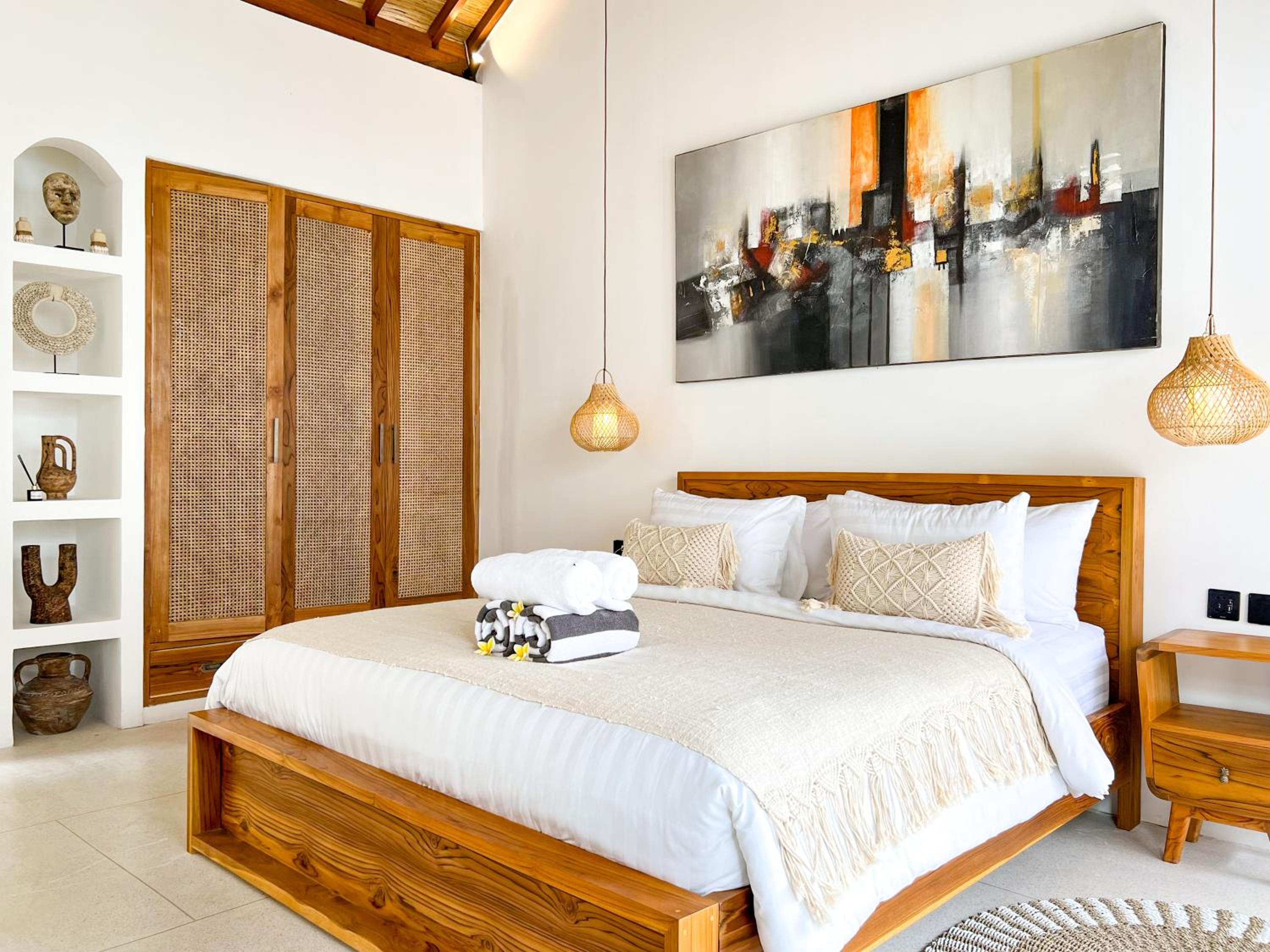 Two-Bedroom Villa - Photo 24