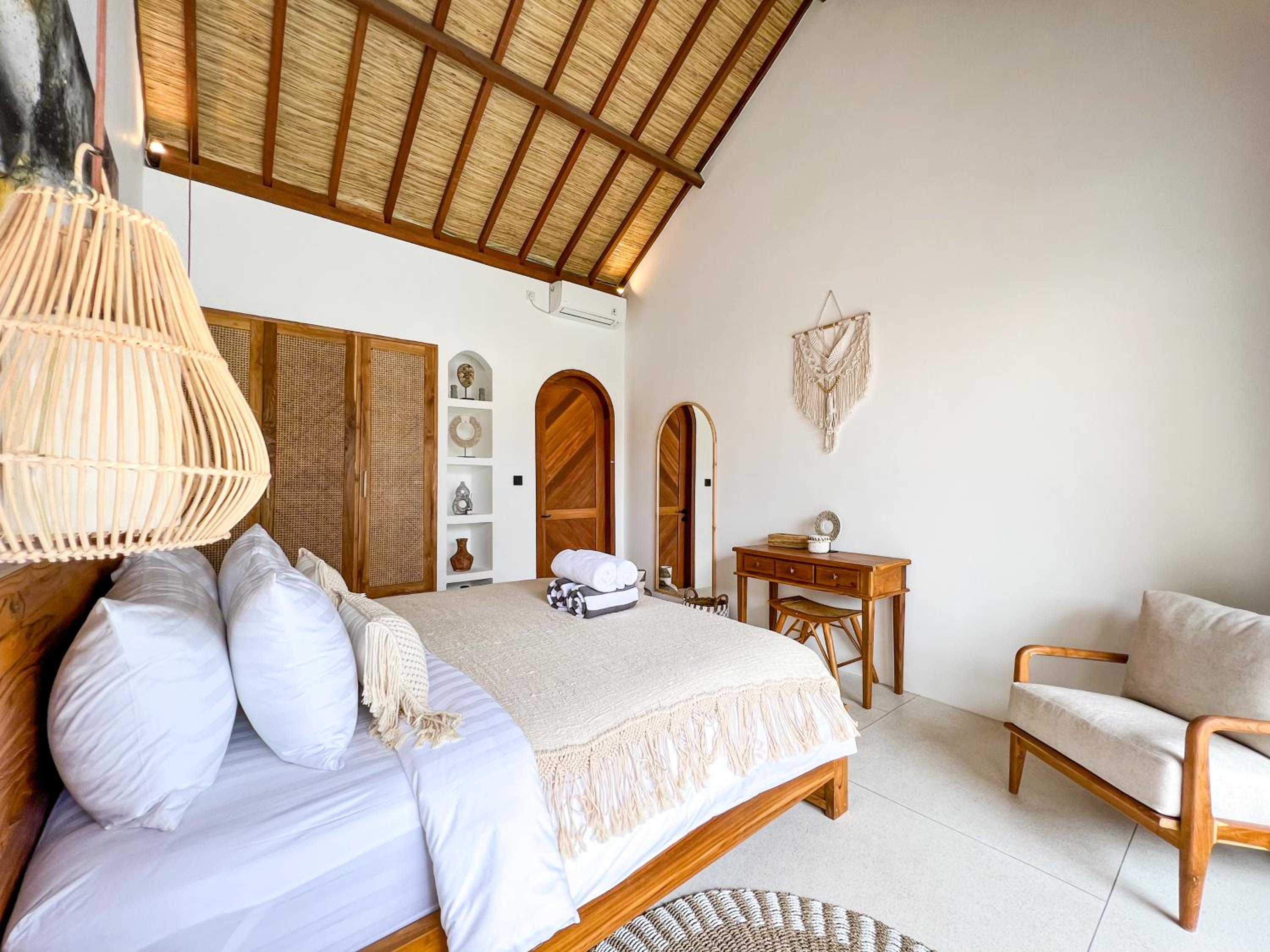 Two-Bedroom Villa - Photo 19