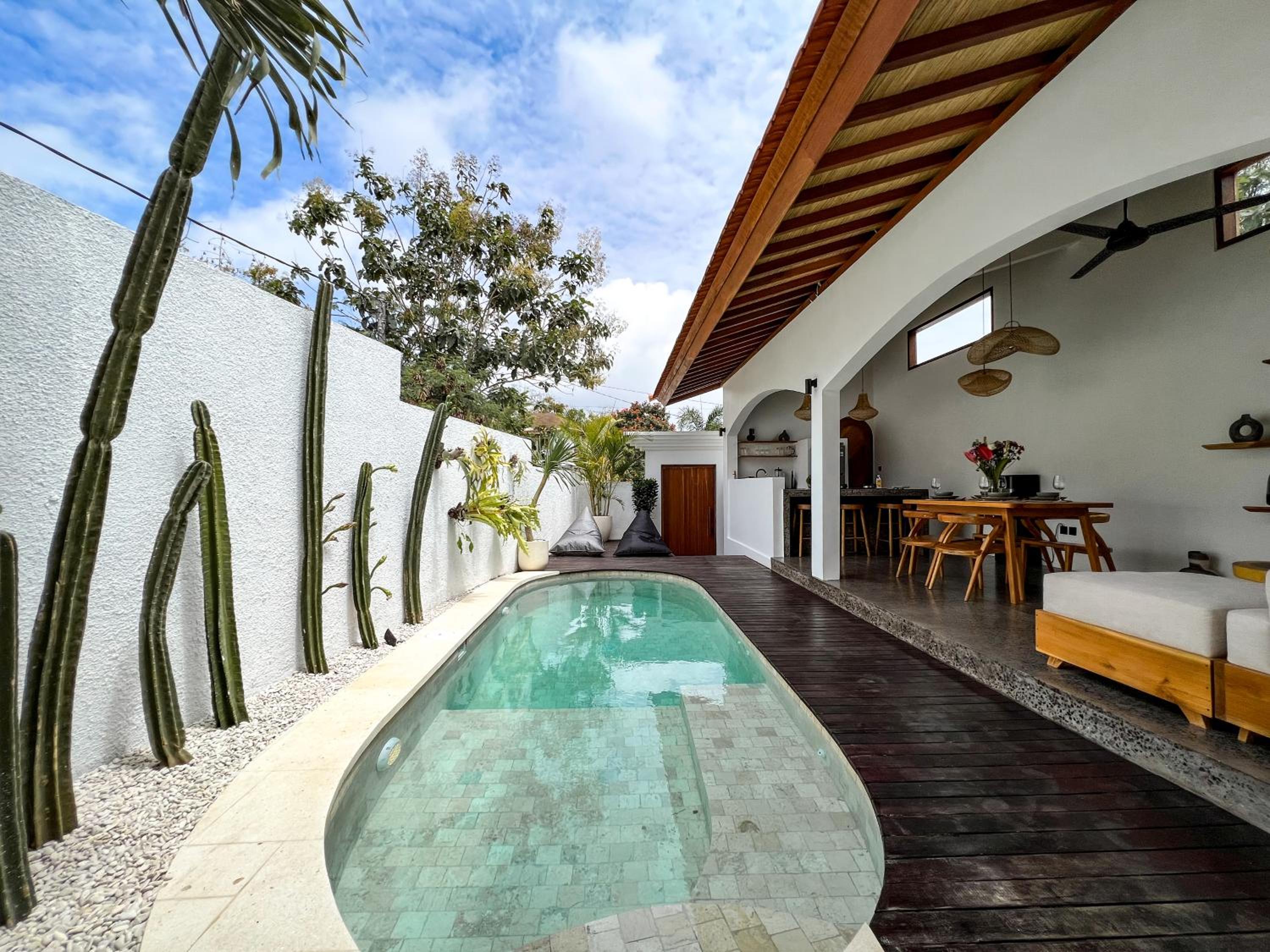 Two-Bedroom Villa - Photo 5