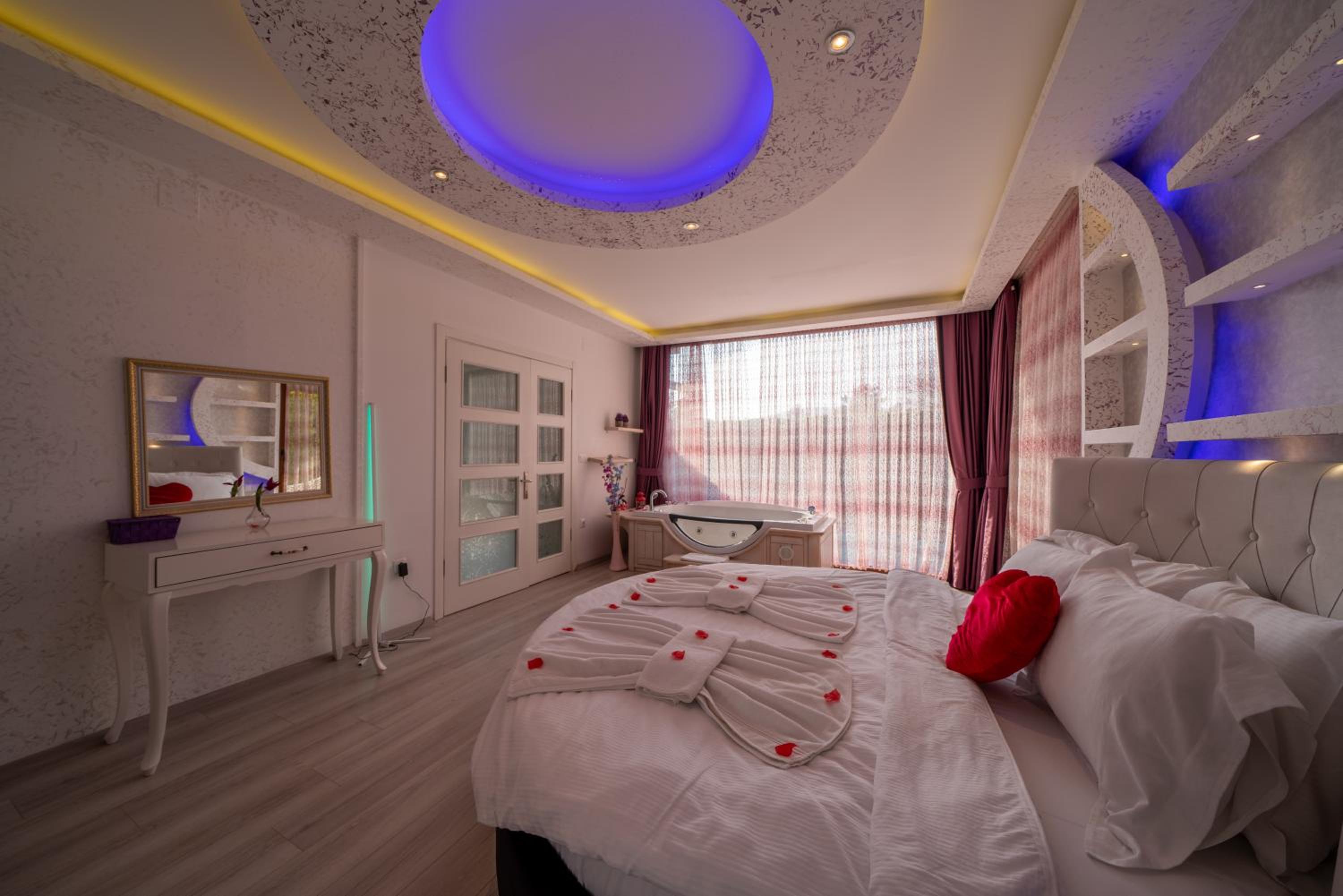 Deluxe Double Room photo 3