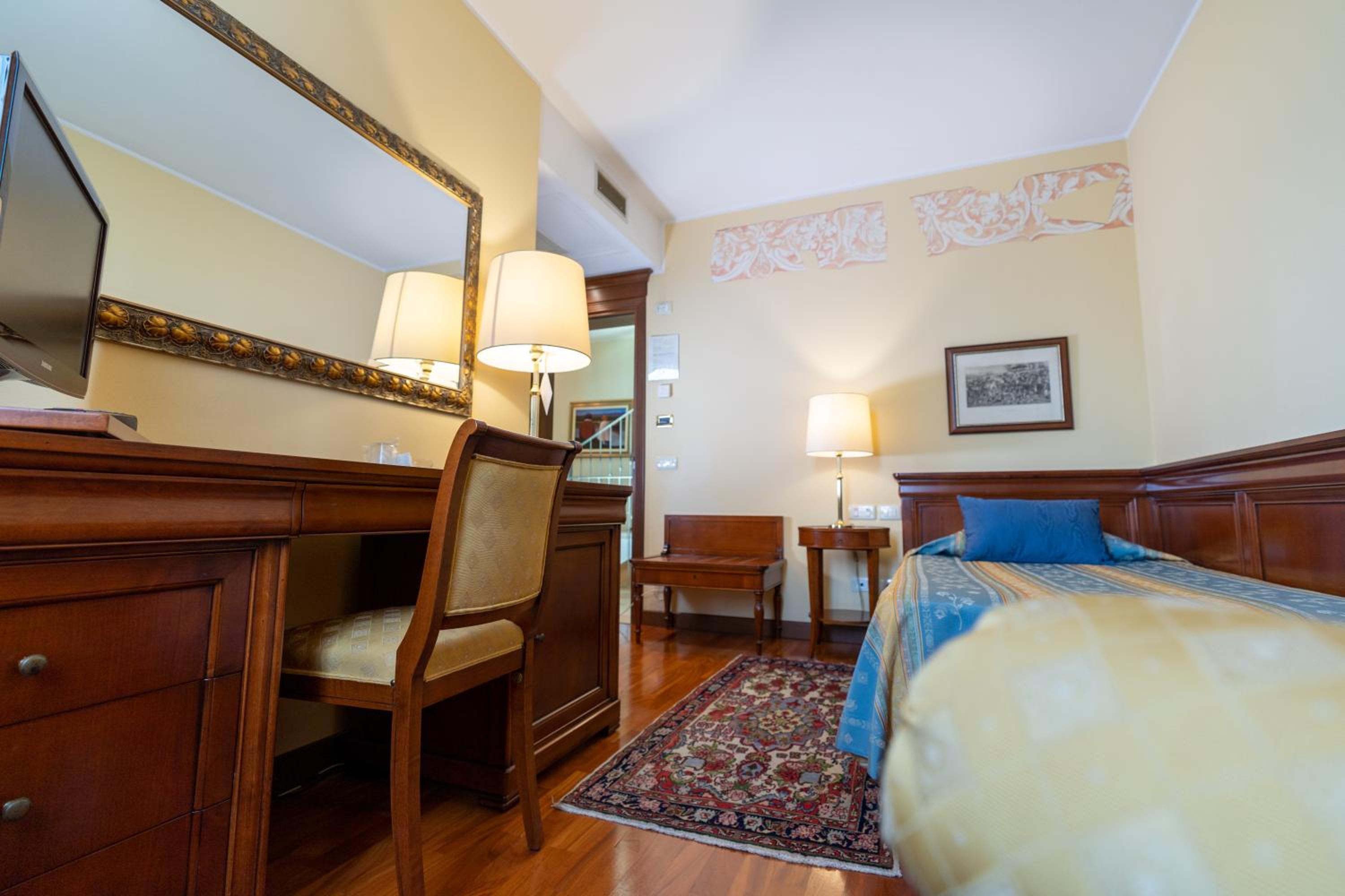 Single Room