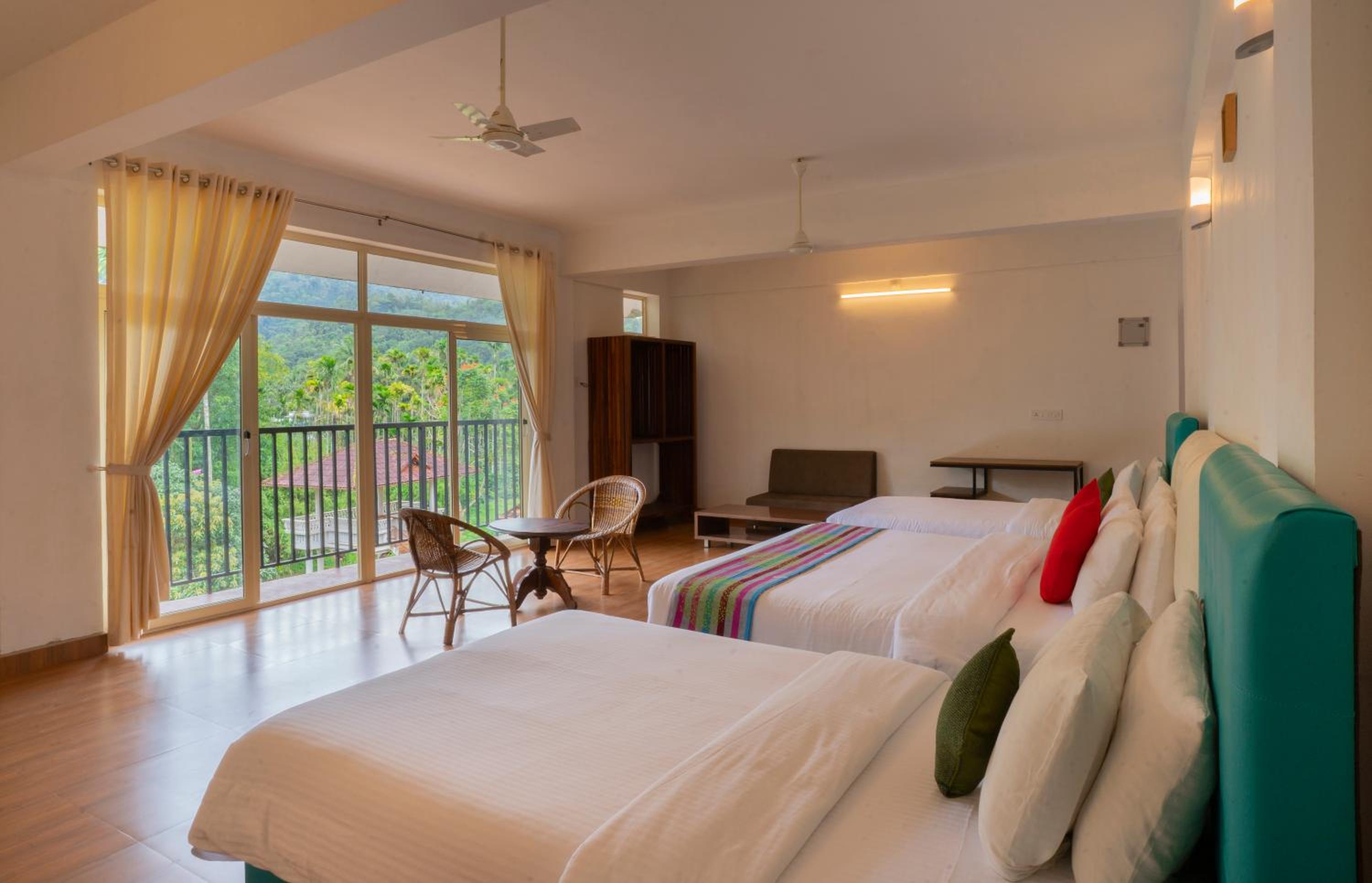 Economy Quadruple Room