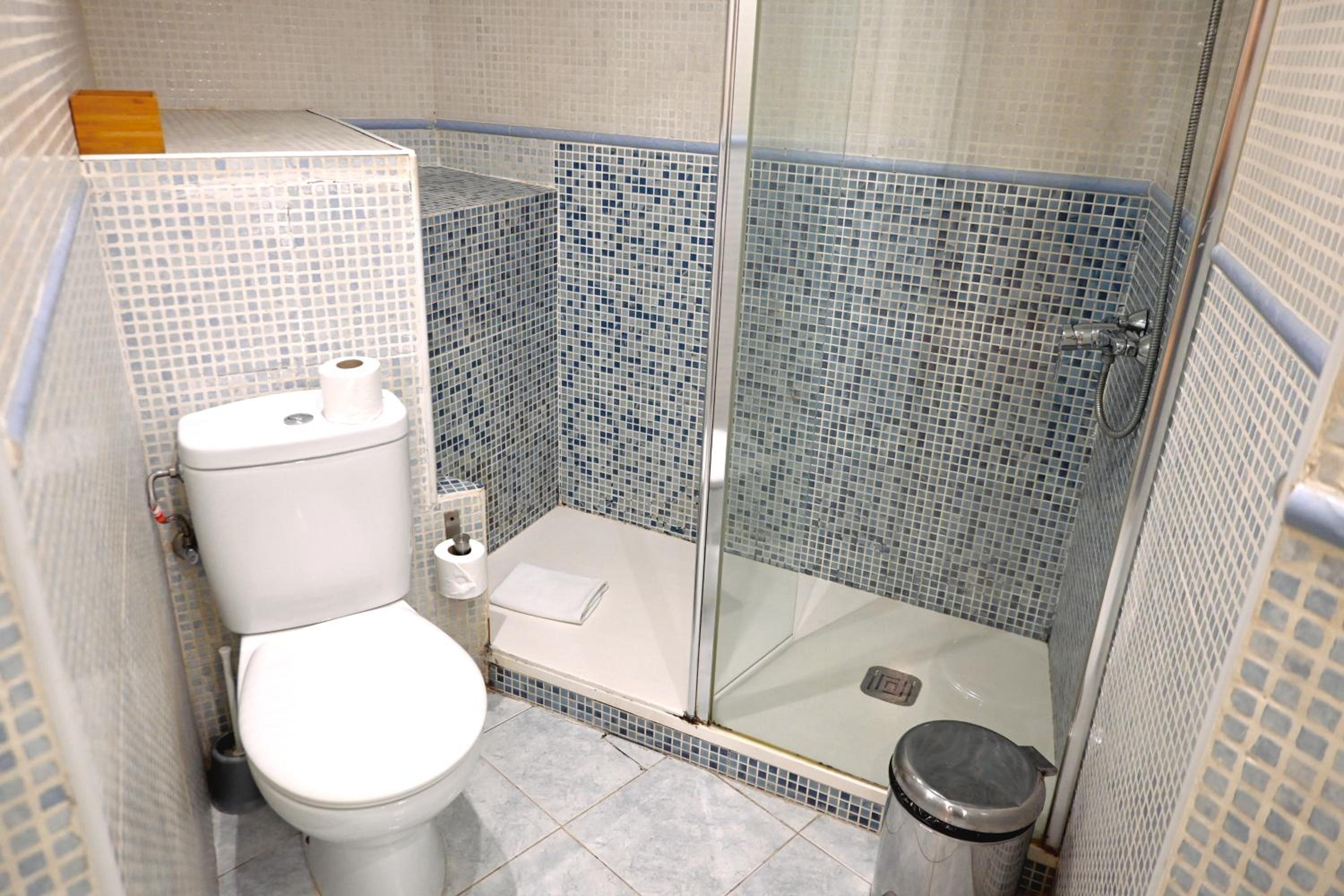 Apartment photo 2