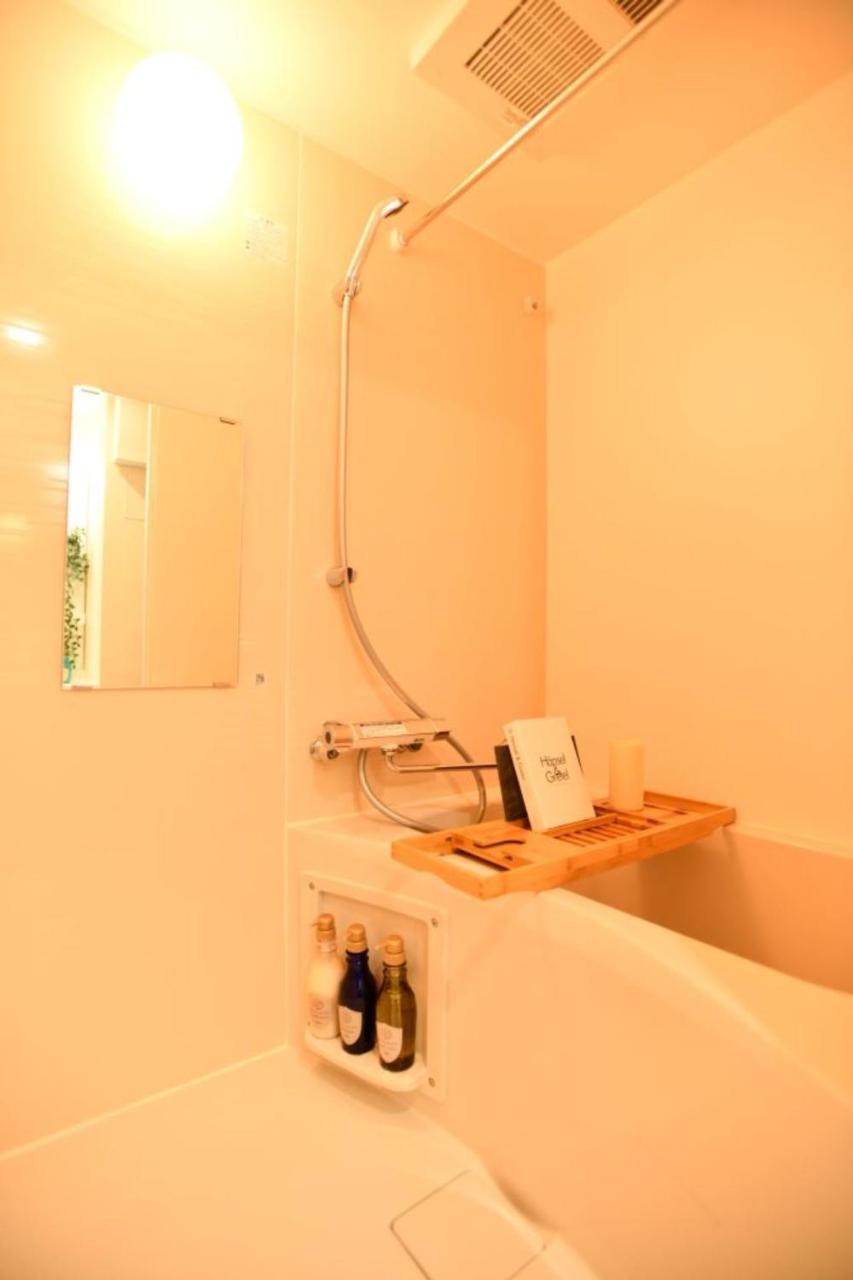 One-Bedroom Apartment photo 3