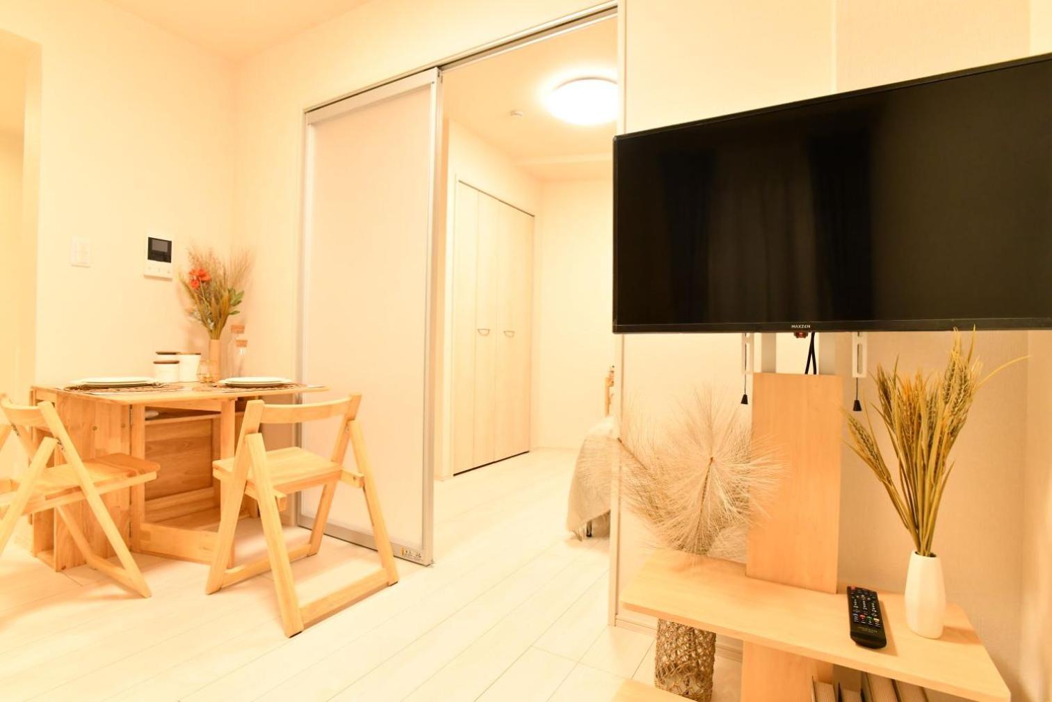One-Bedroom Apartment photo 1