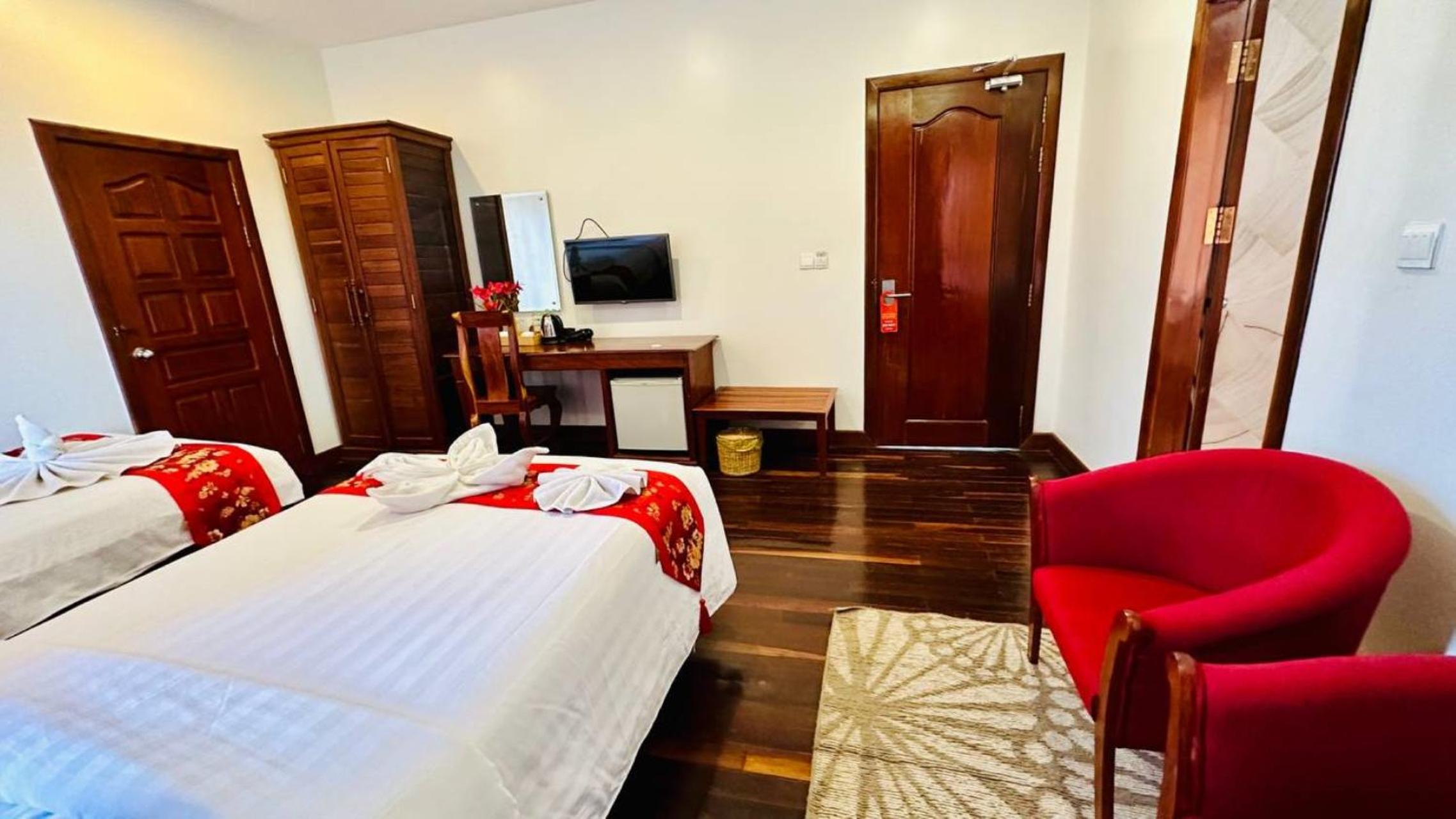 Deluxe Twin Room
