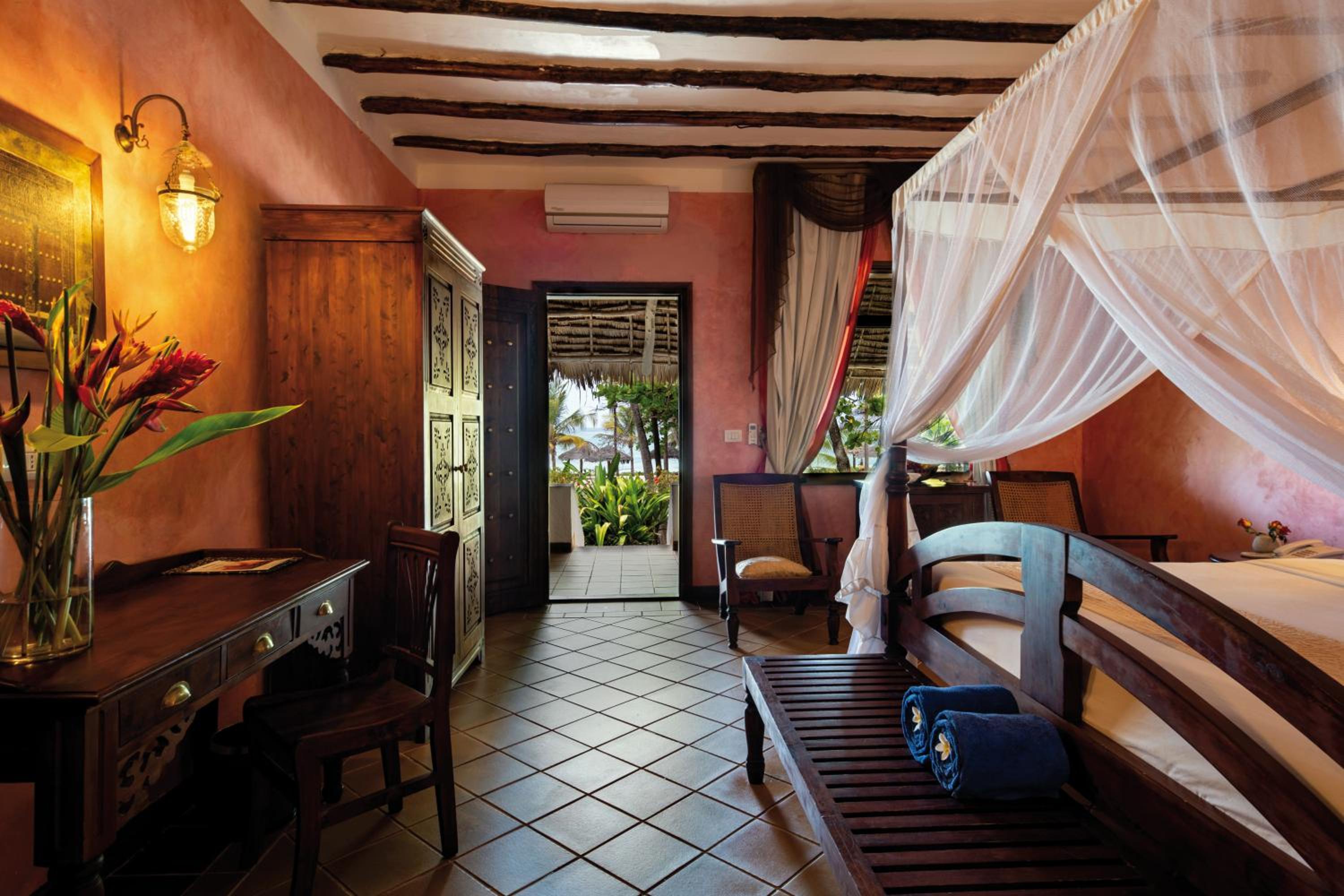 Deluxe Double or Twin Room photo 3
