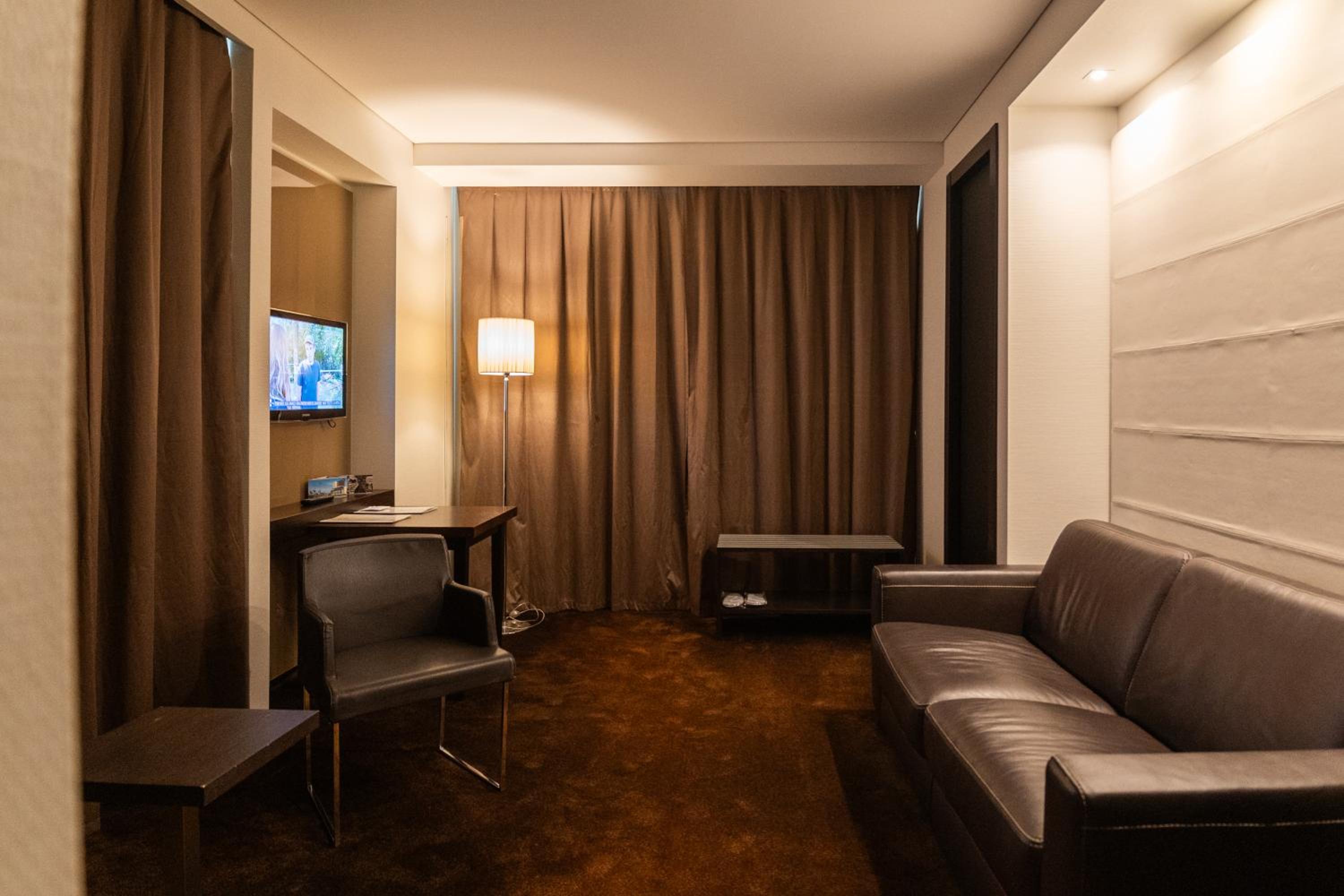 Junior Suite - Photo 1