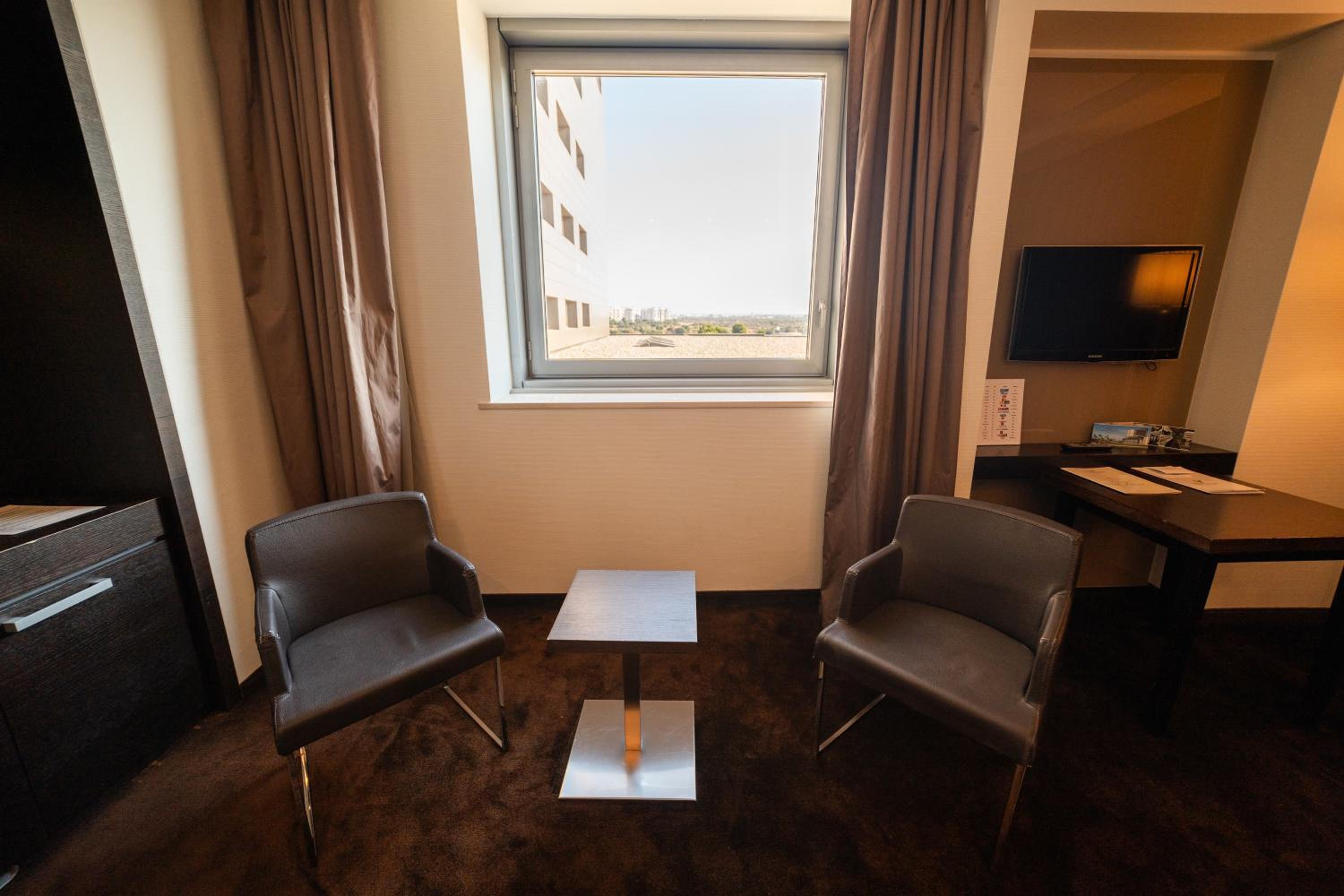 Junior Suite - Photo 9