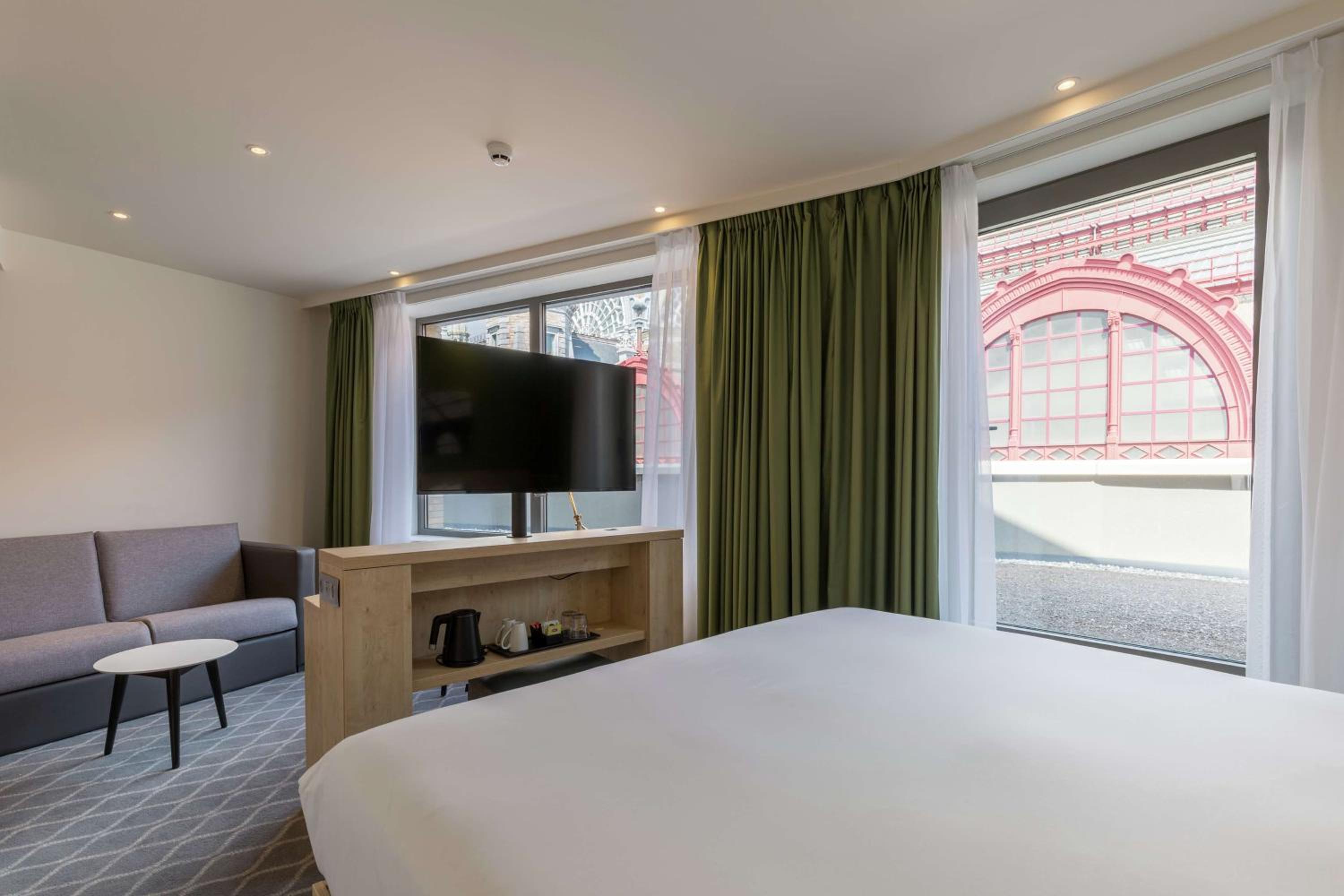 King Room with Sofa Bed