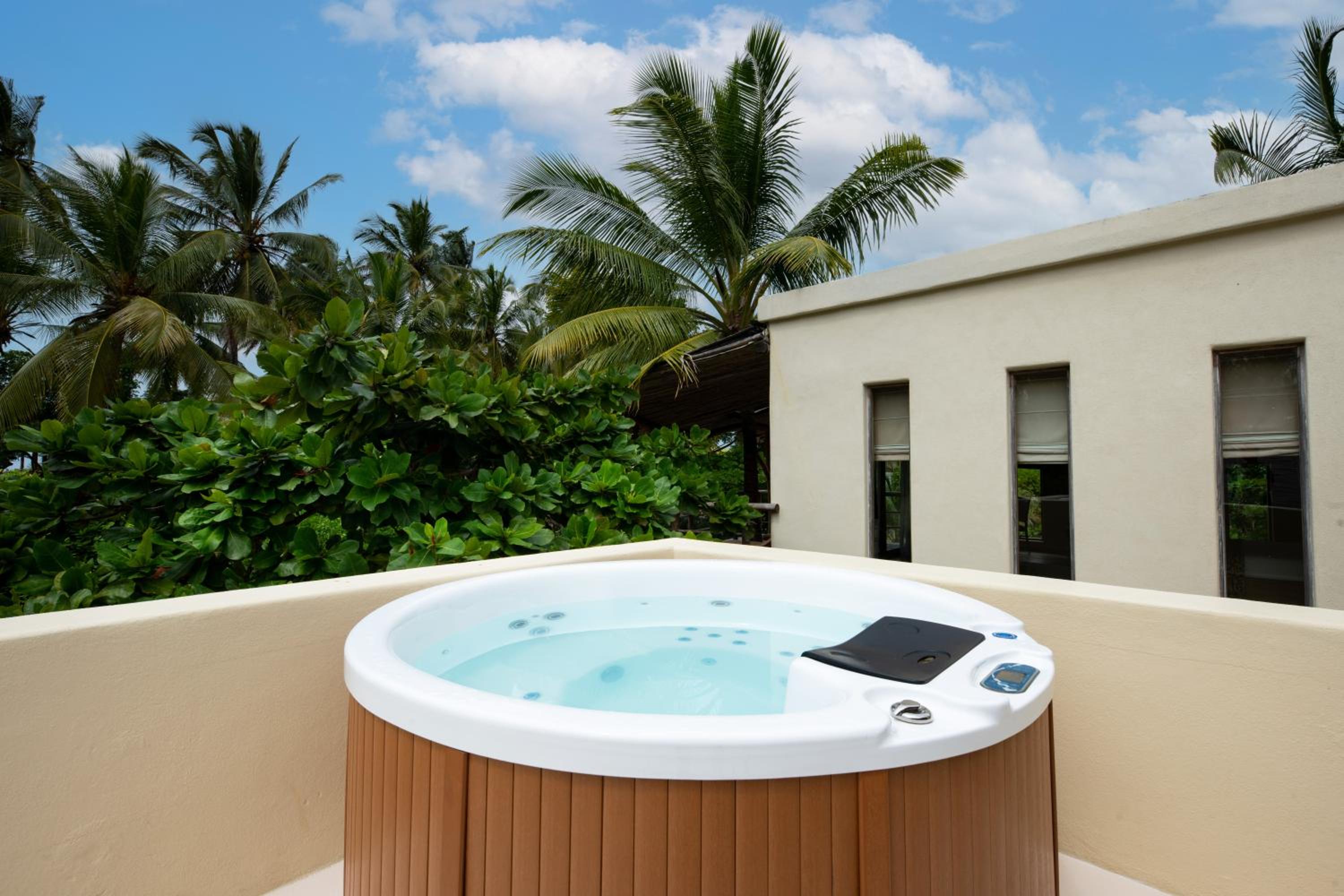 Deluxe Double Room with Jacuzzi