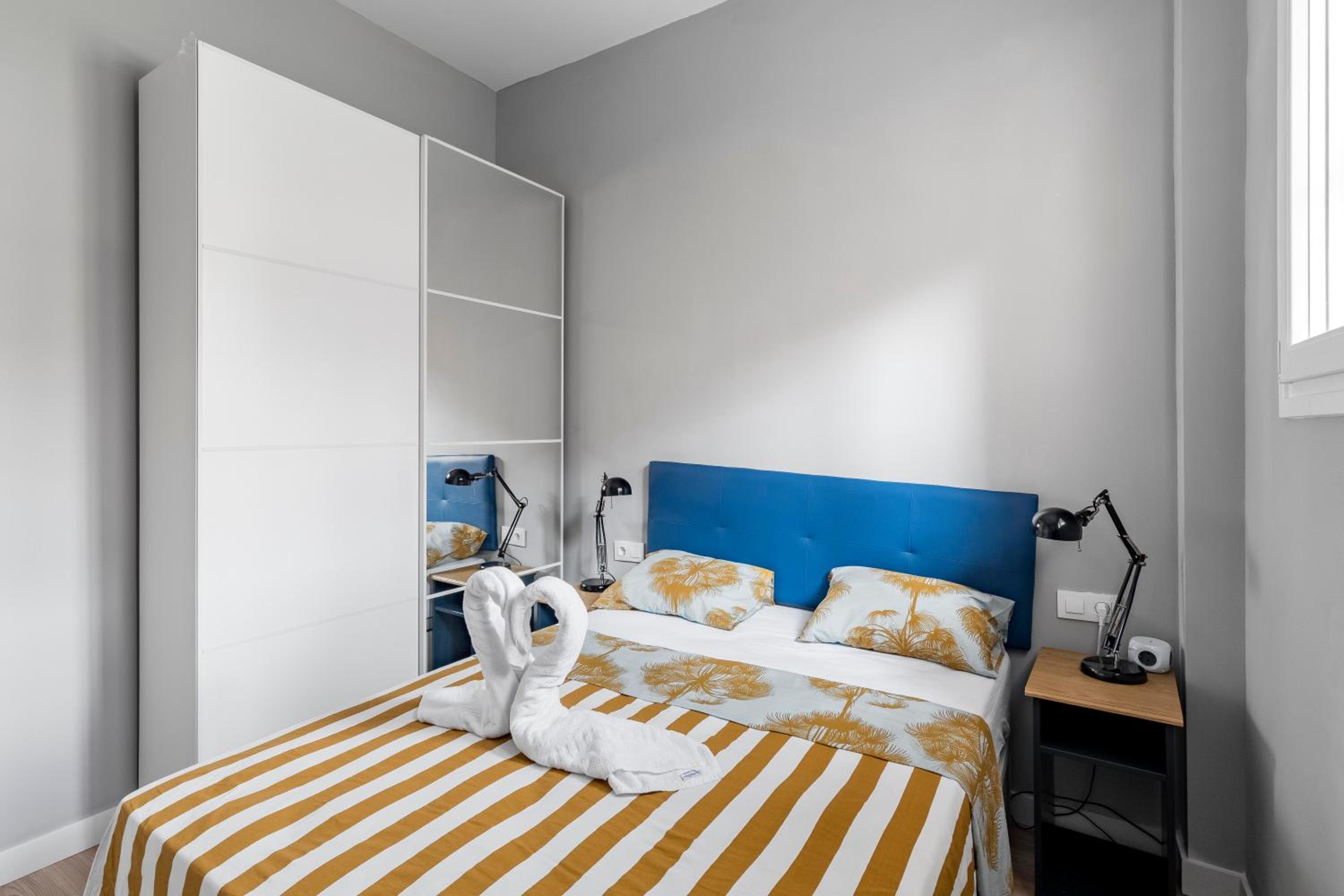 Two-Bedroom Apartment photo 2