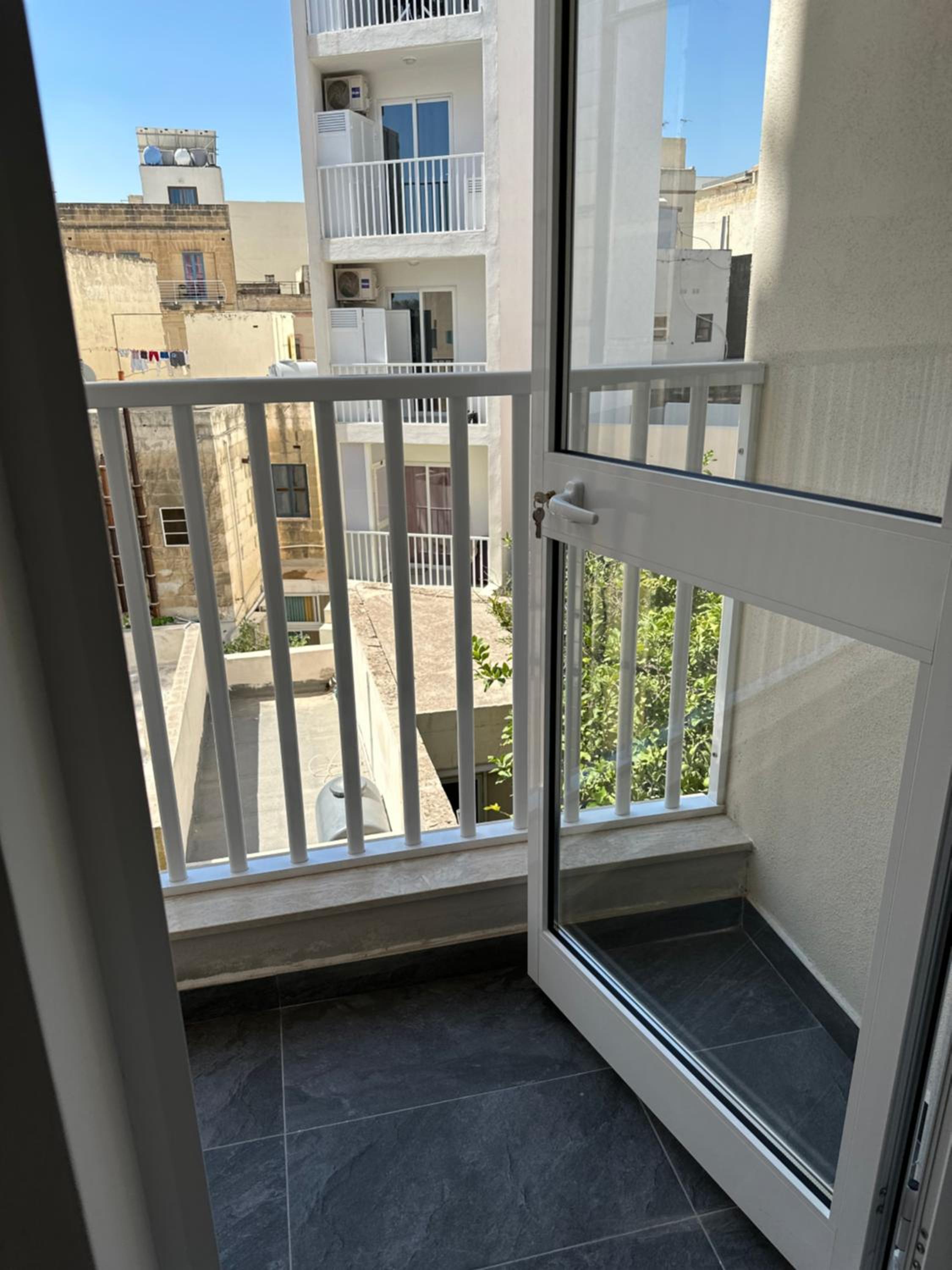 Standard Apartment photo 3