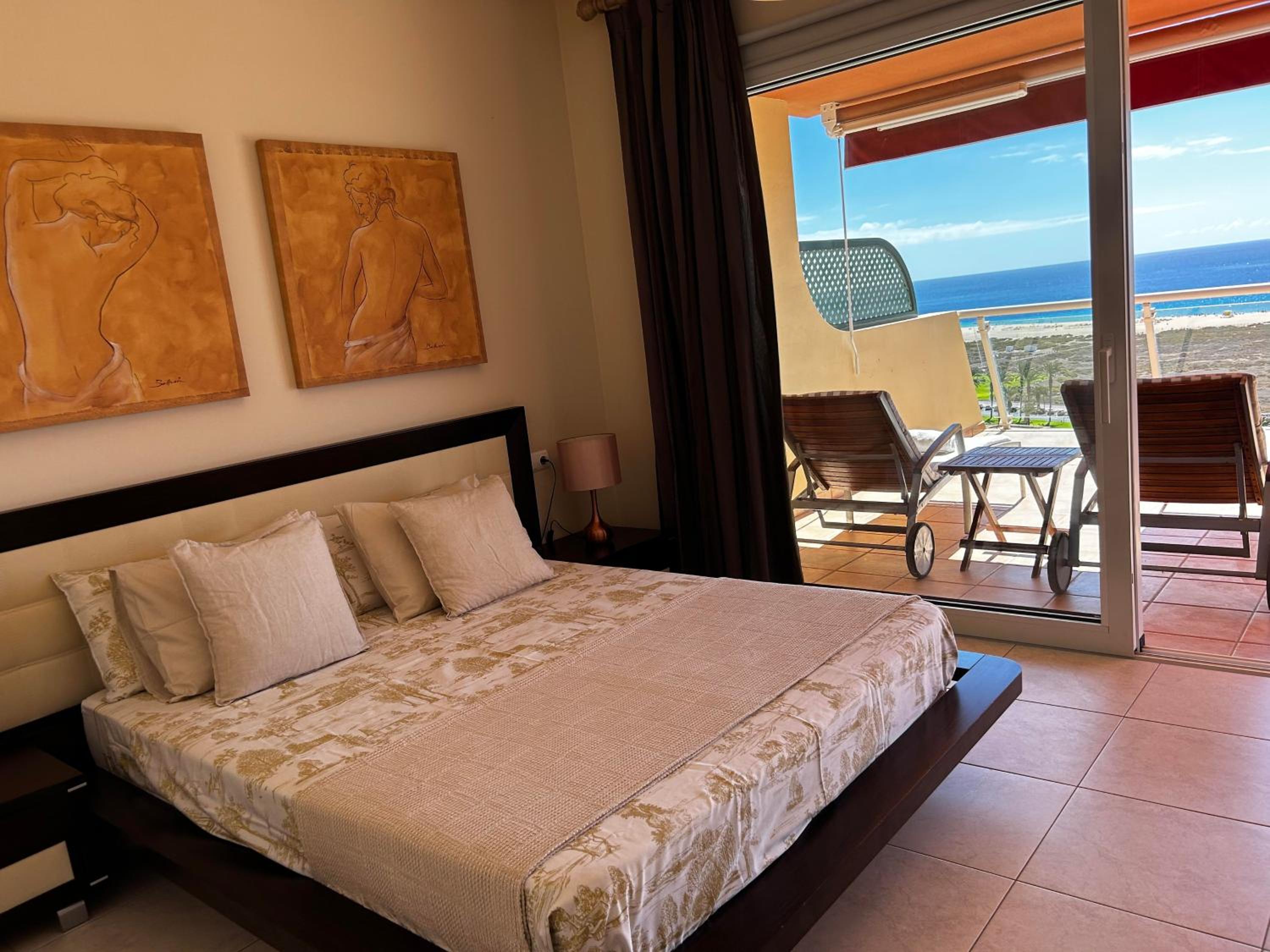 Apartment with Sea View photo 2
