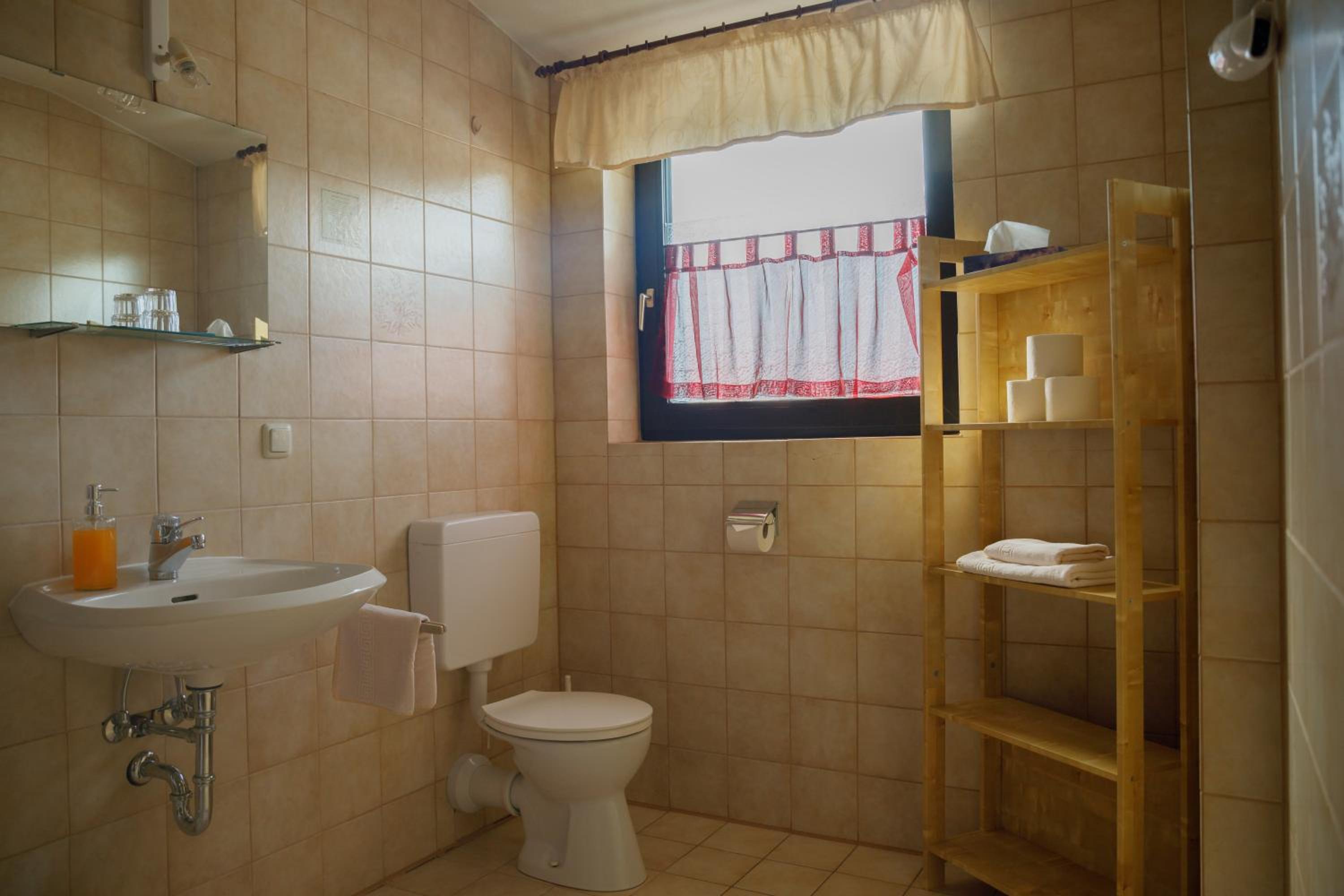 Single Room With Balcony photo 3