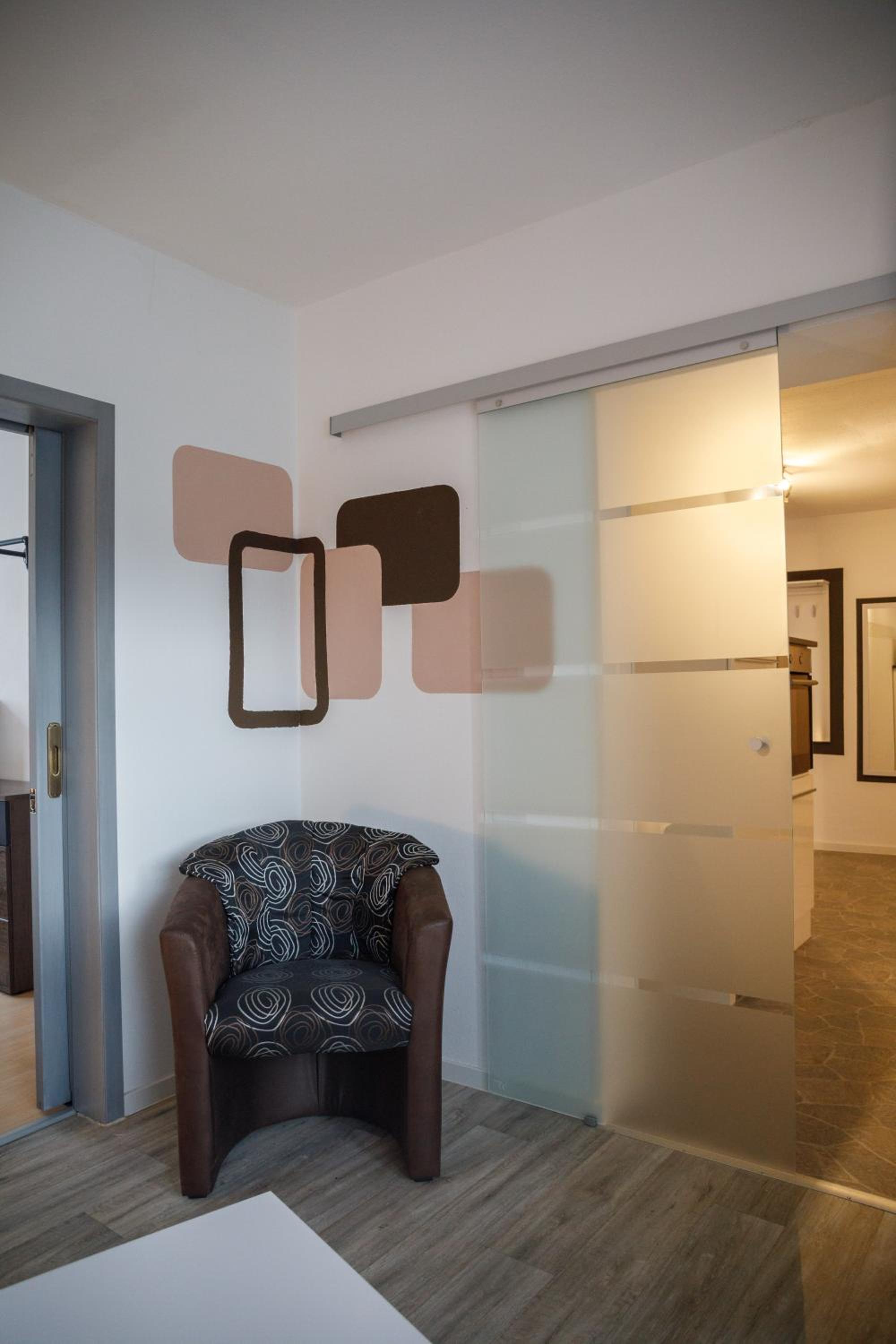 Apartment With Balcony photo 3