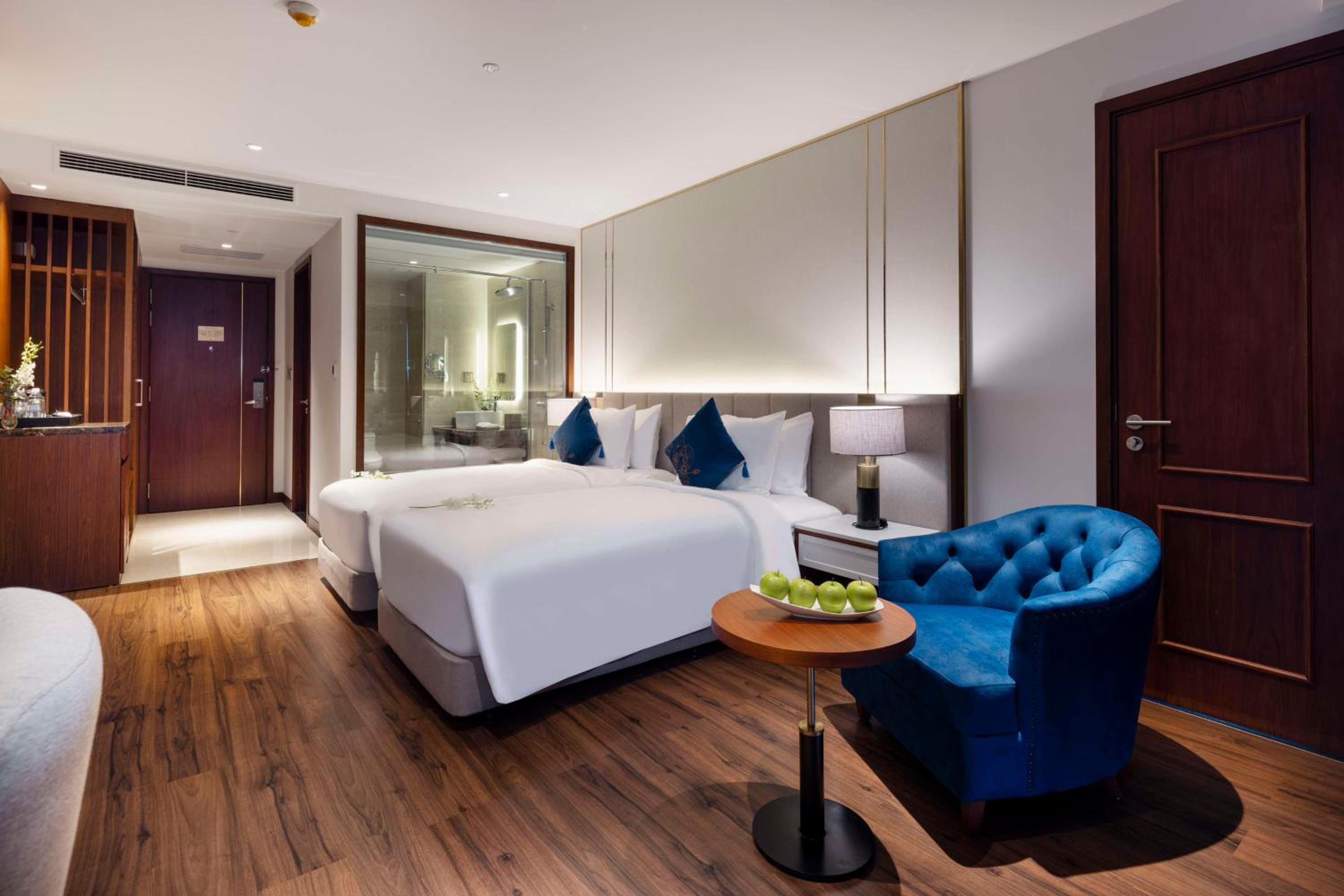 Premier Twin Room - Photo 2