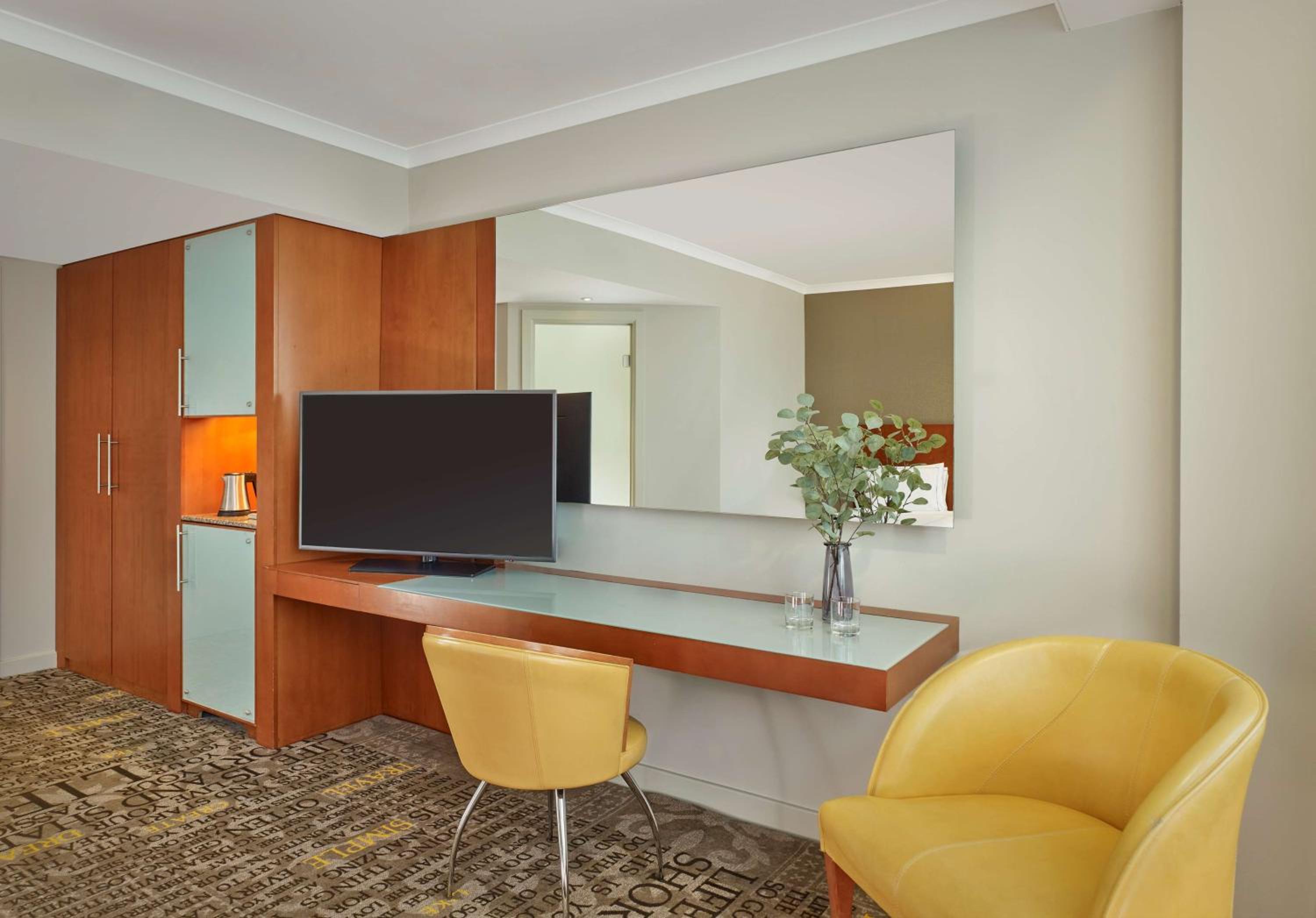 Executive King Room photo 2