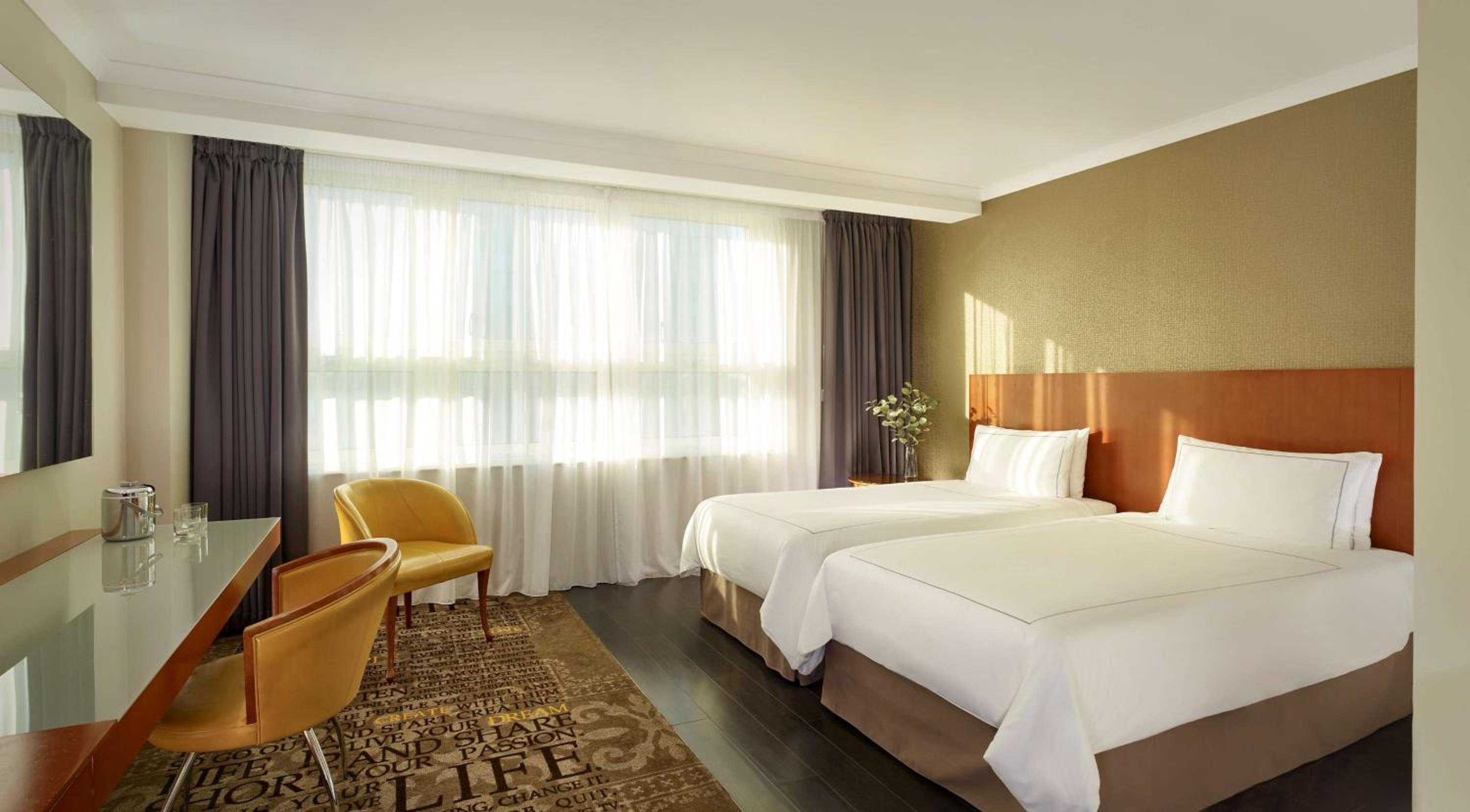 Superior Twin Room photo 2