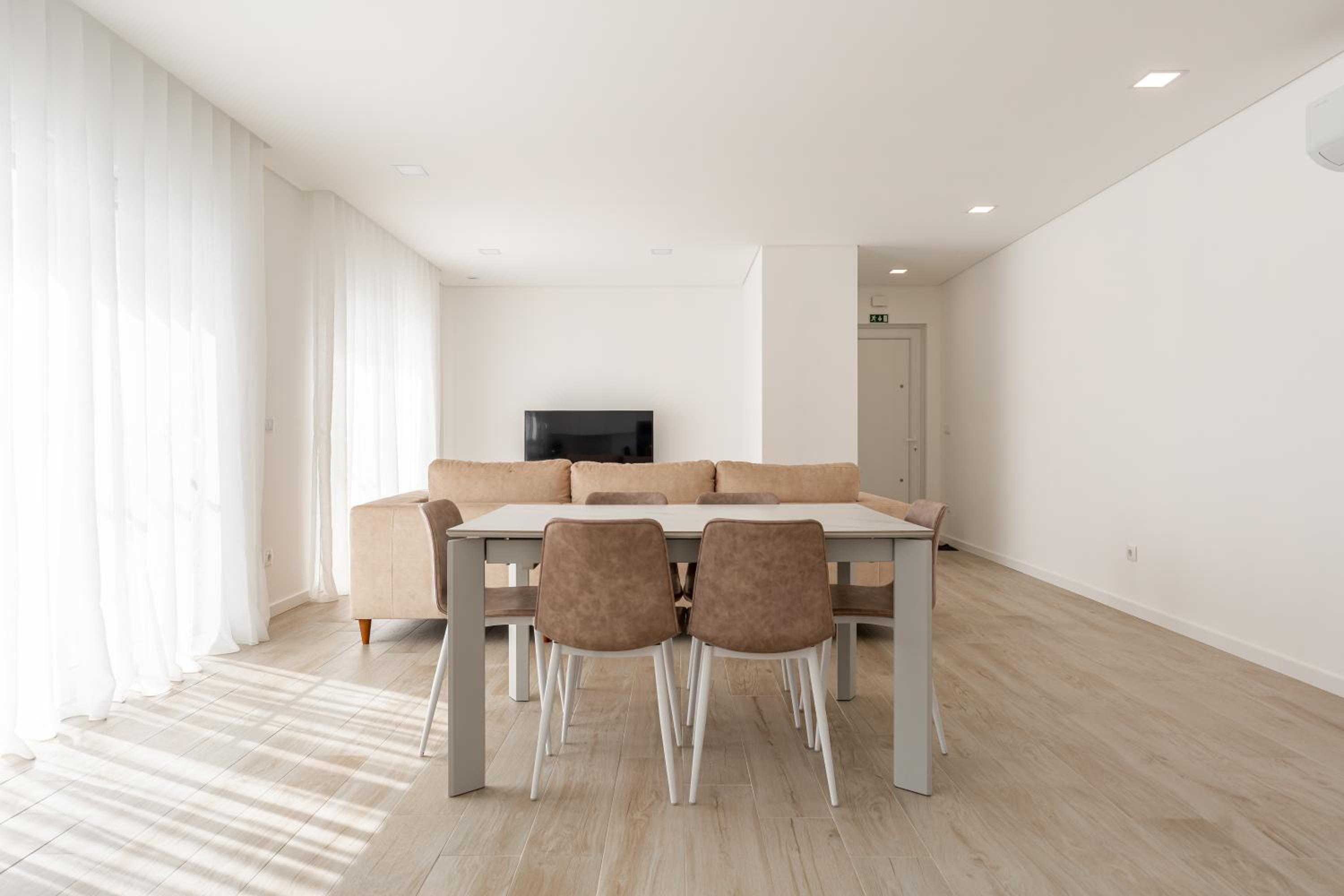 Three-Bedroom House photo 2