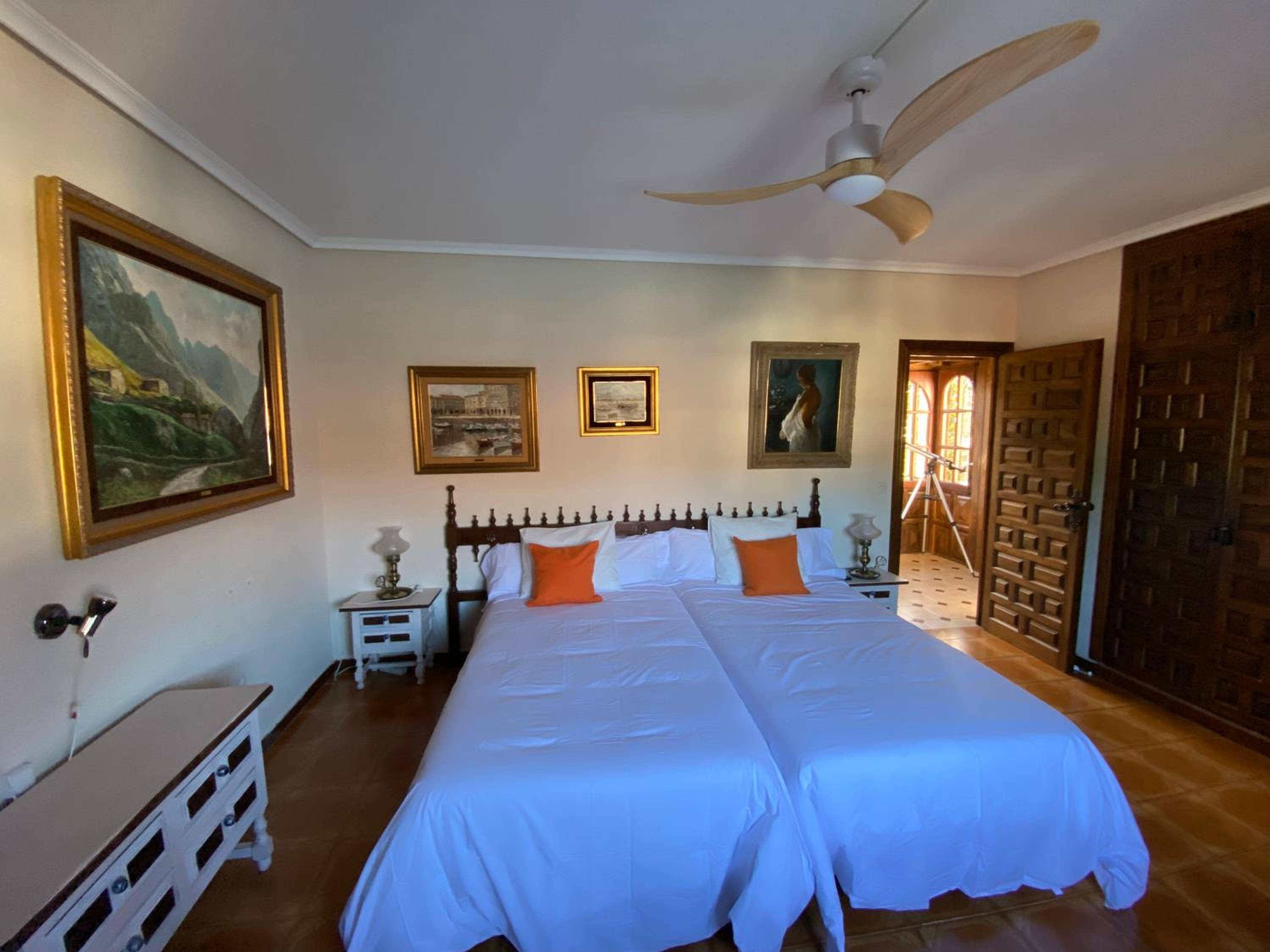 Casa de Seis Habitaciones