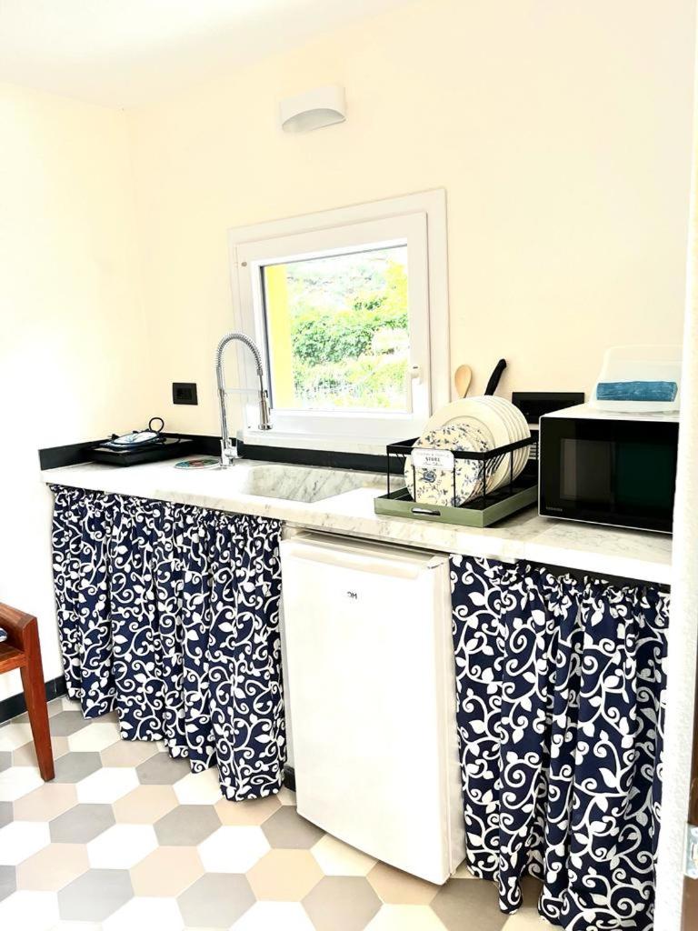 Apartment with Sea View photo 3