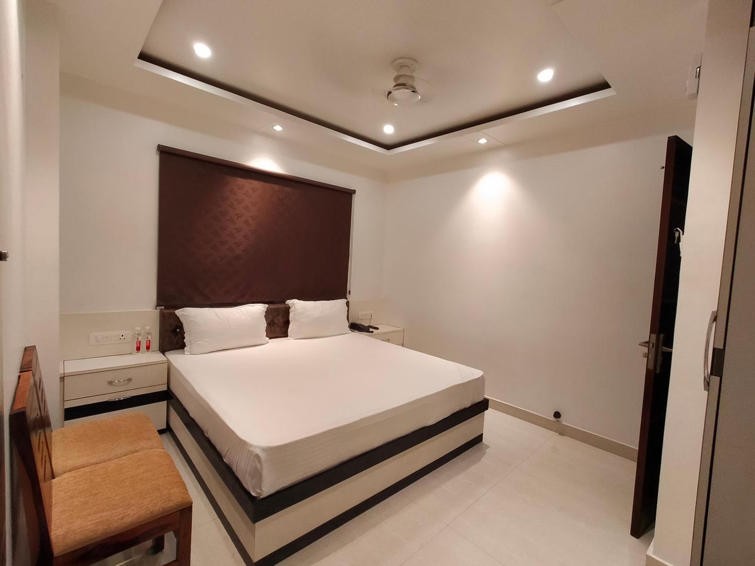 Deluxe Double Room - Photo 1