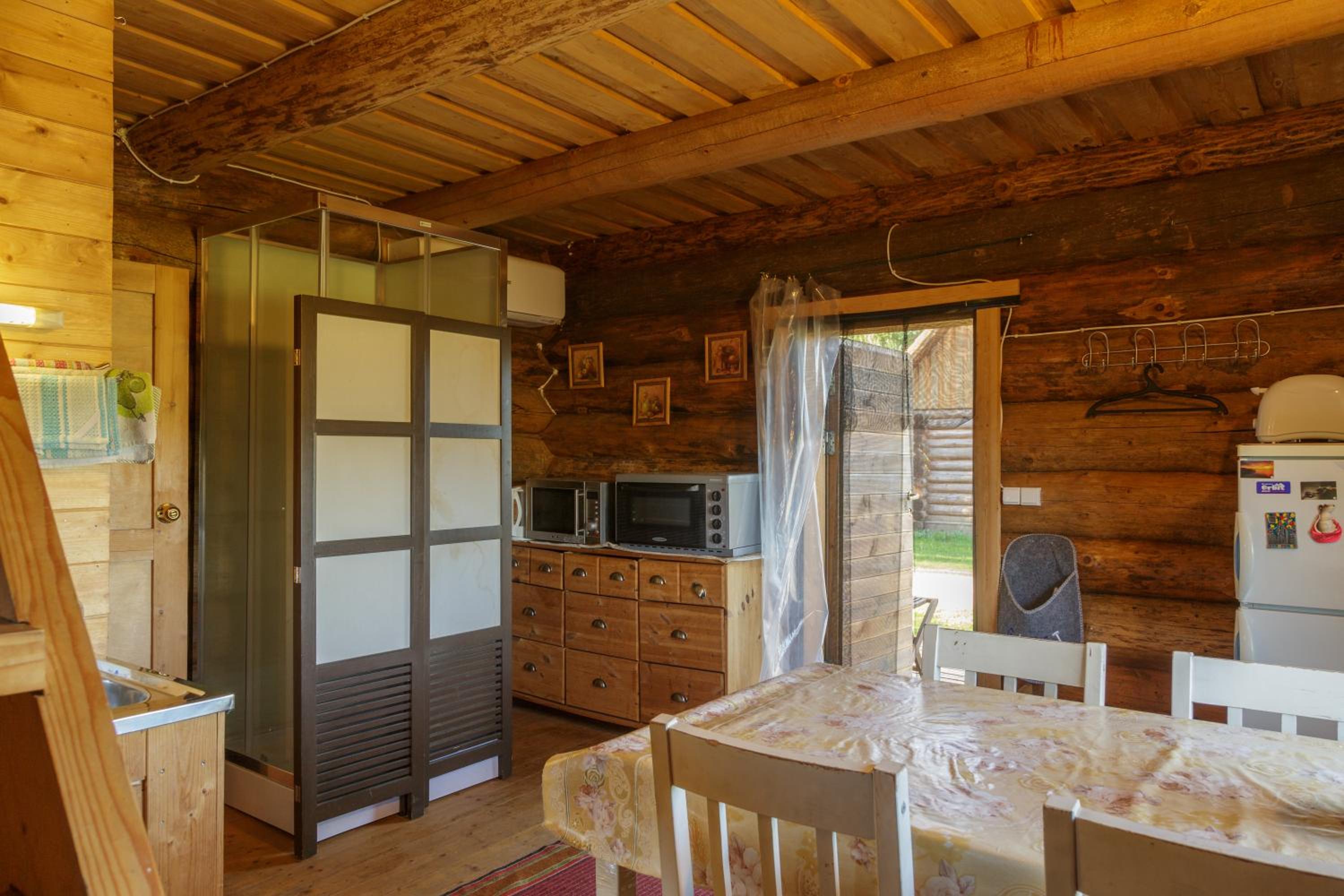 One-Bedroom House photo 3
