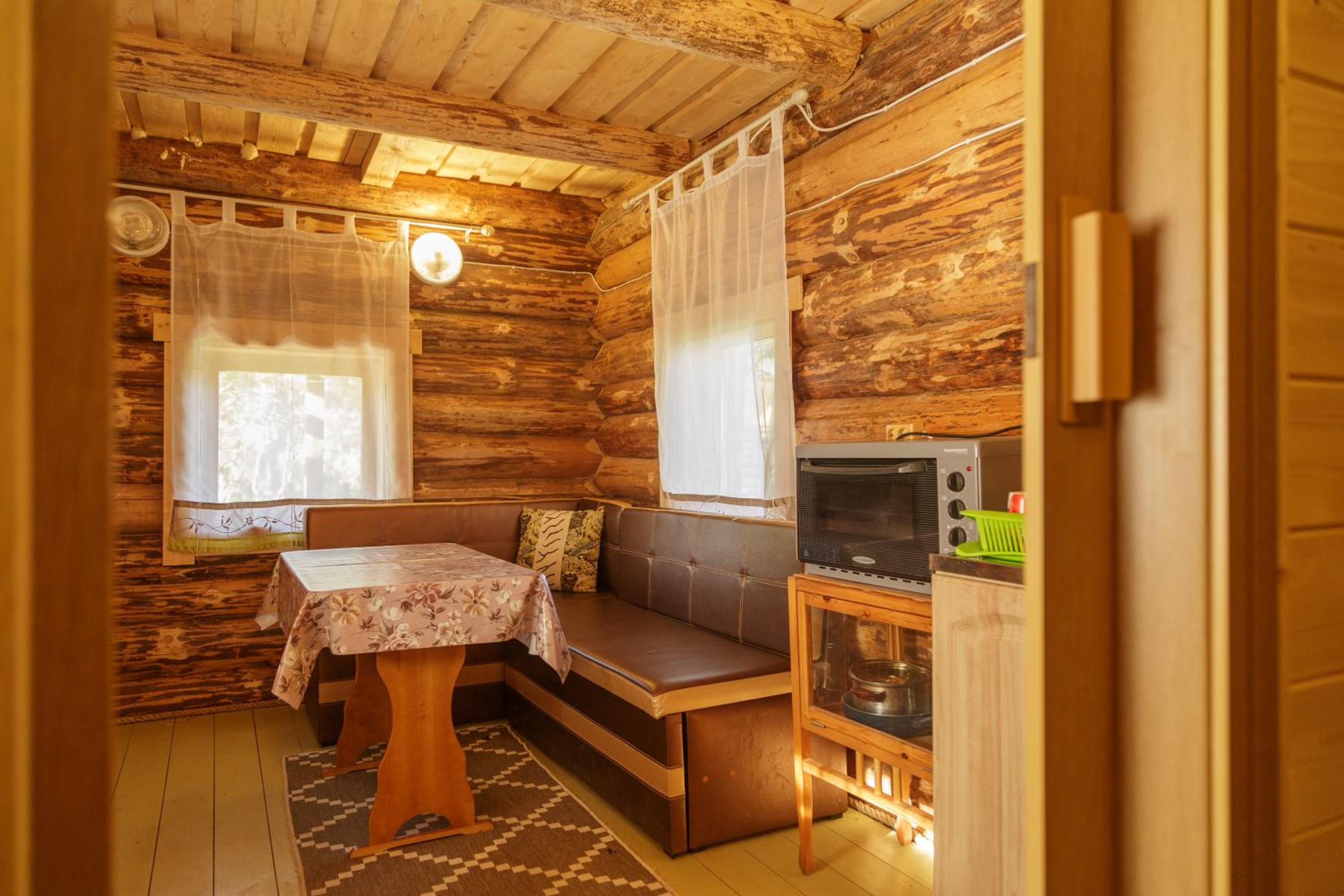 One-Bedroom House photo 2