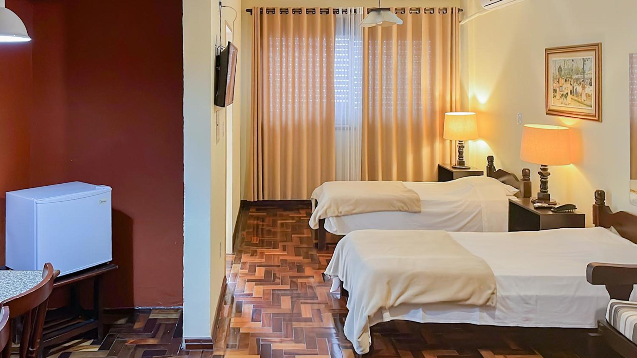 Deluxe Twin Room photo 2