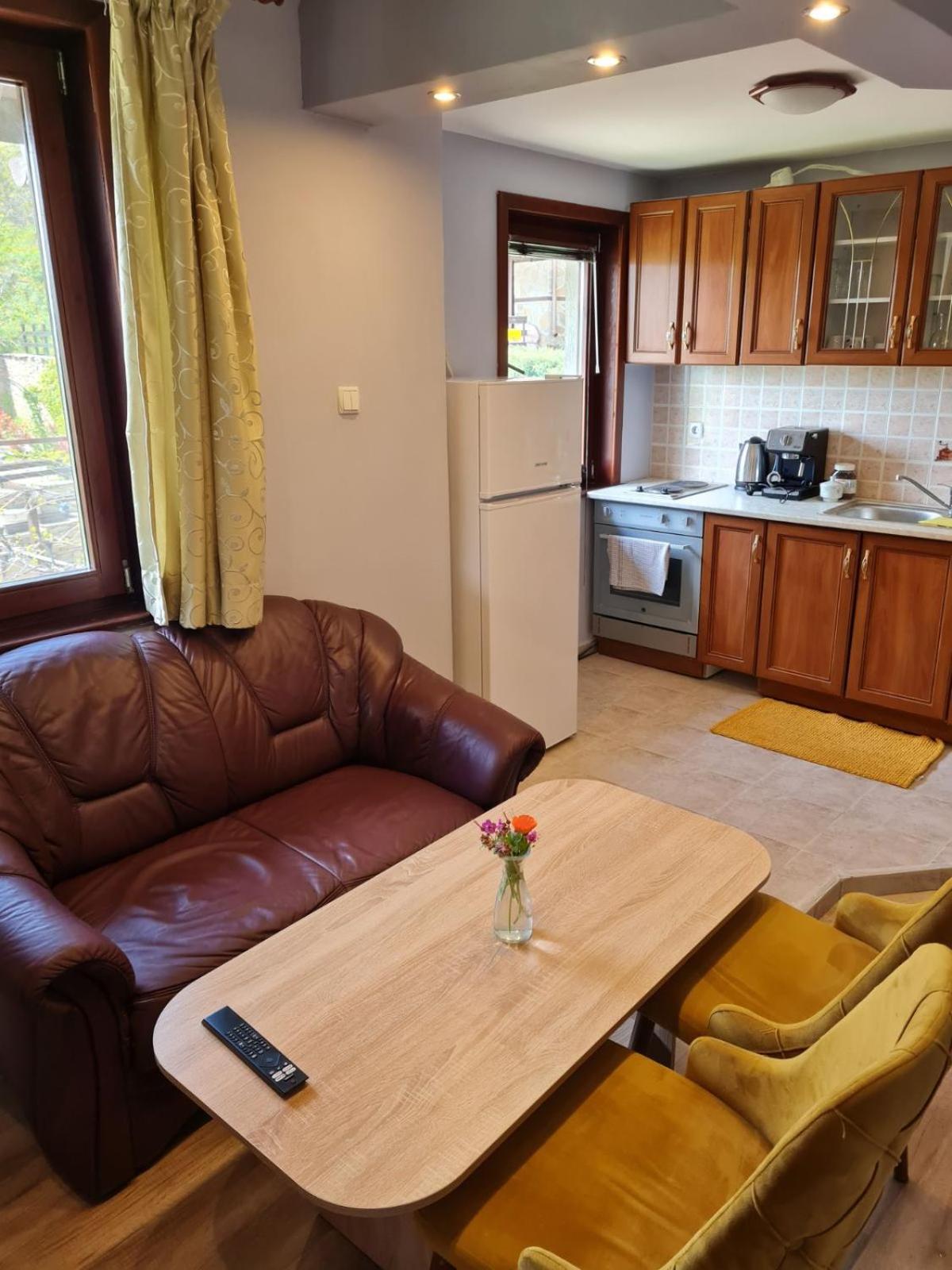 Two-Bedroom House photo 2