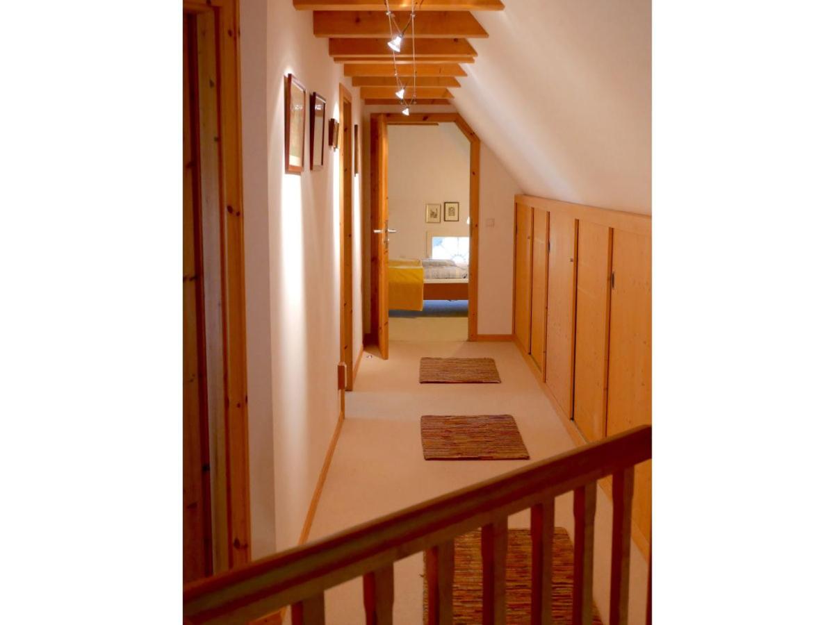 Four-Bedroom Vacation Home photo 3