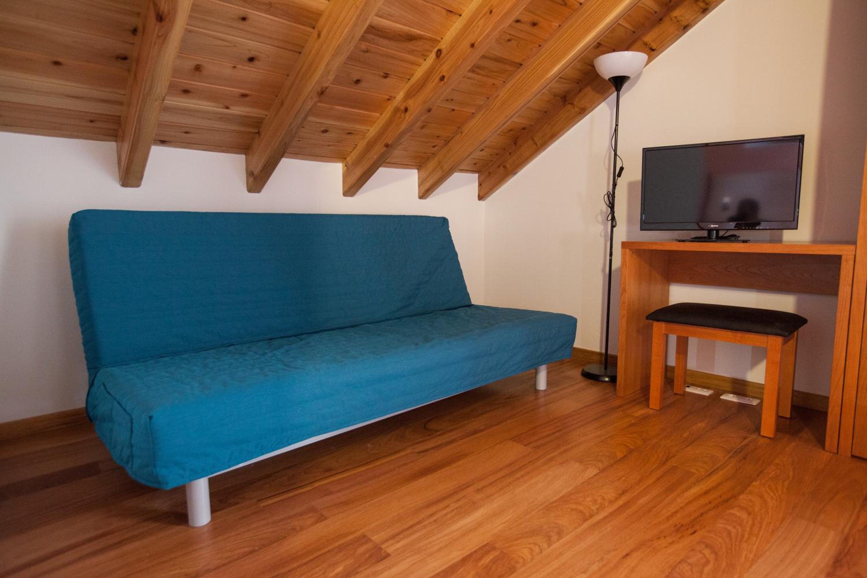 Double Room with Private Bathroom - Photo 1
