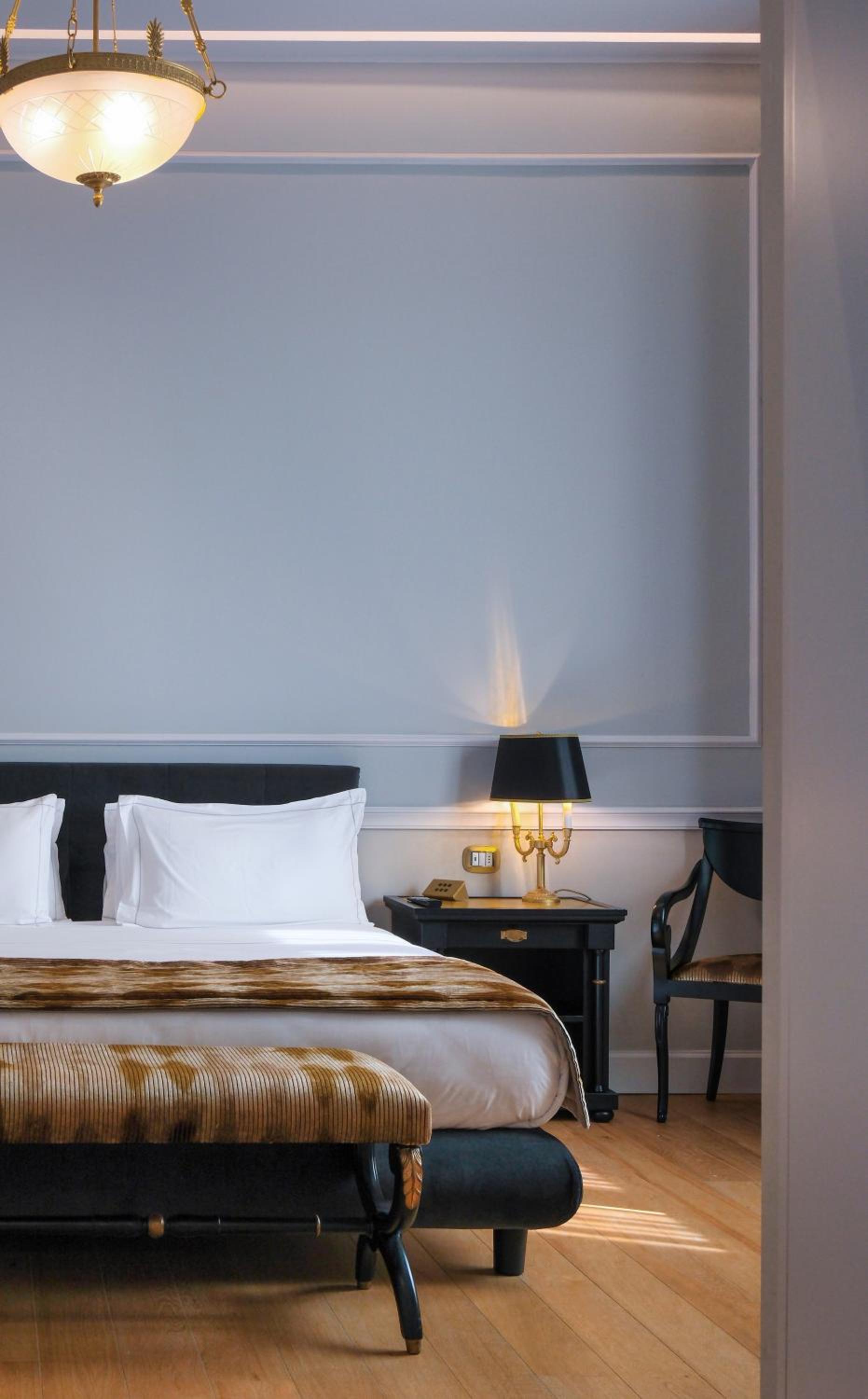 Suite - Photo 3
