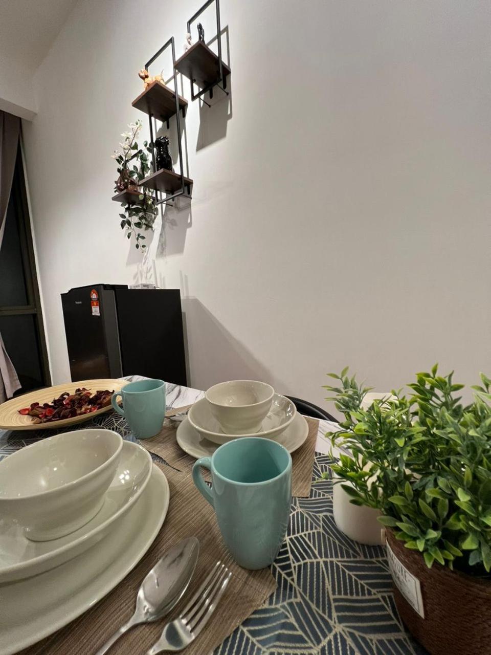 One-Bedroom Apartment photo 3