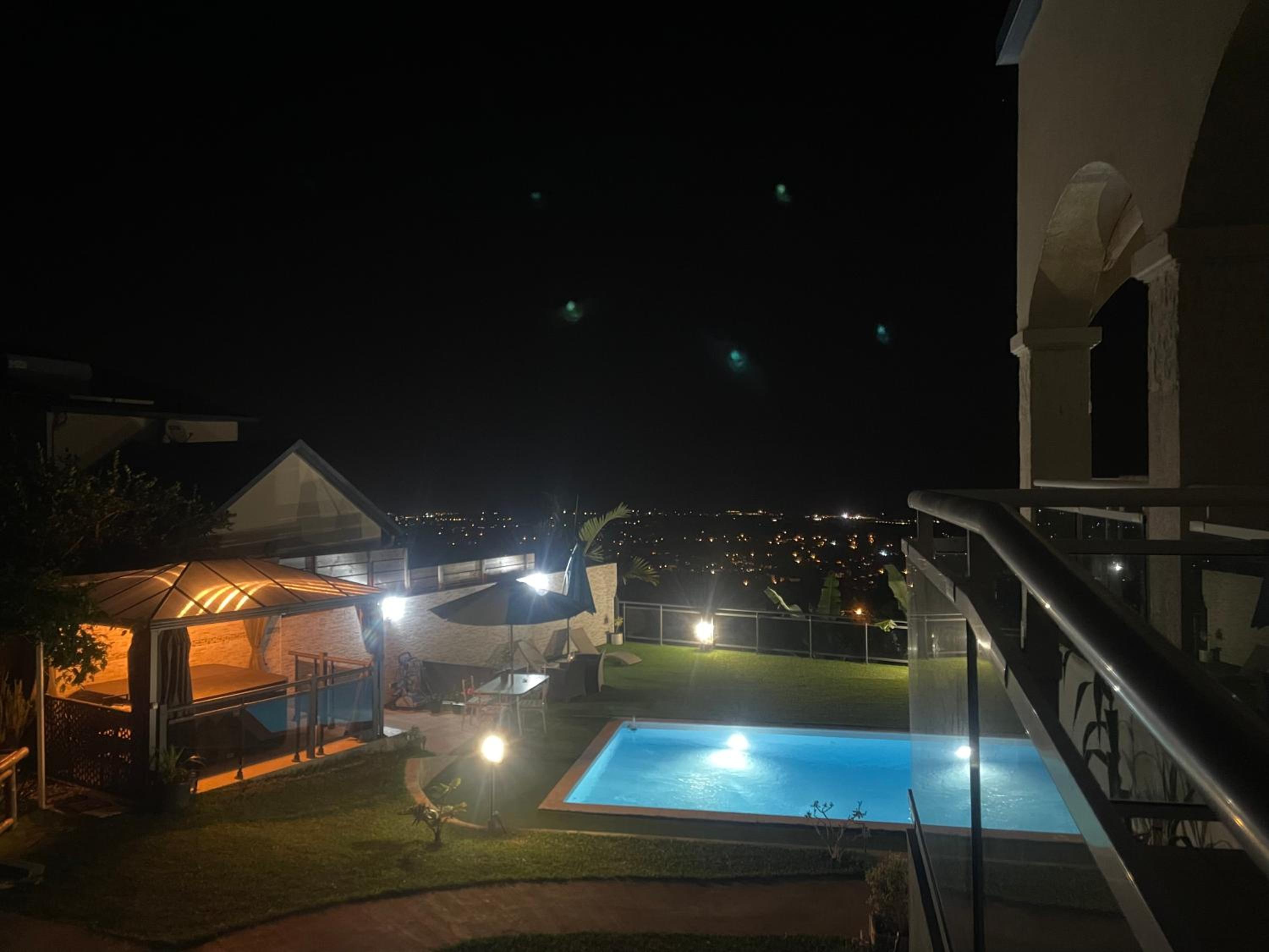 Double Room with Sea View - Photo 11