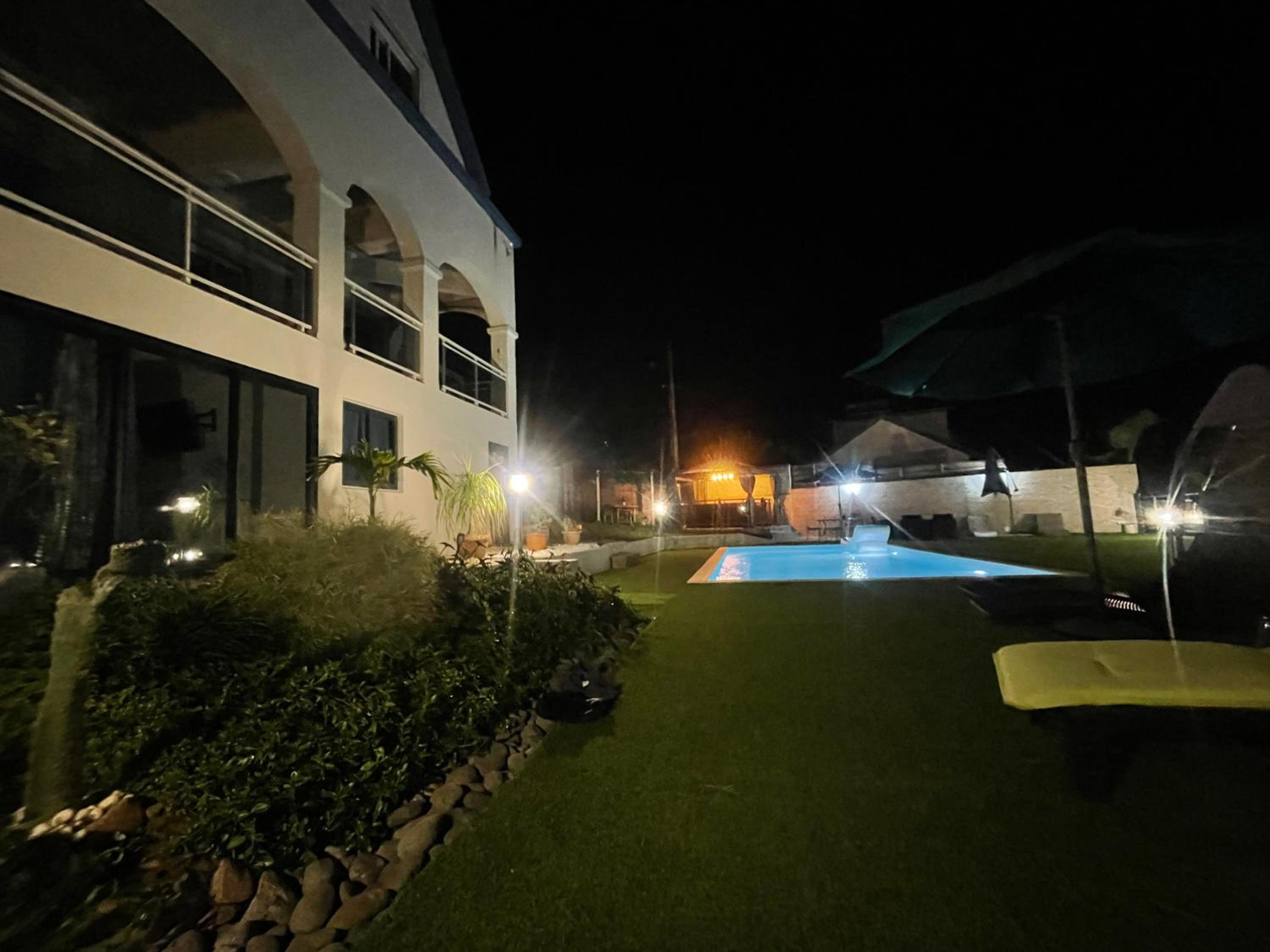 Double Room with Sea View - Photo 12